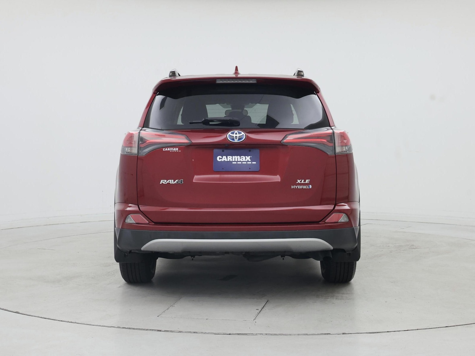 2018 Toyota RAV4 XLE - Photo 7