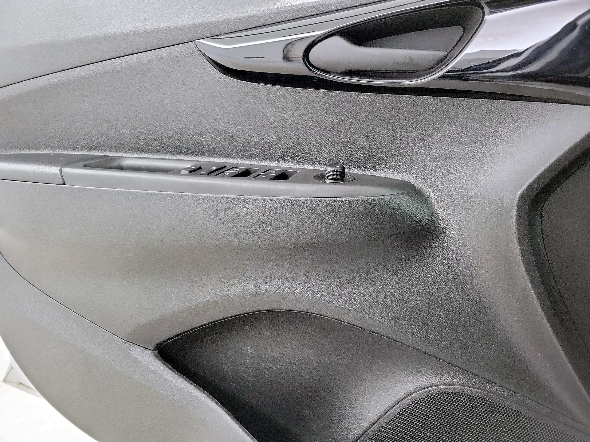Thumbnail: 2020 Chevrolet Spark - 12