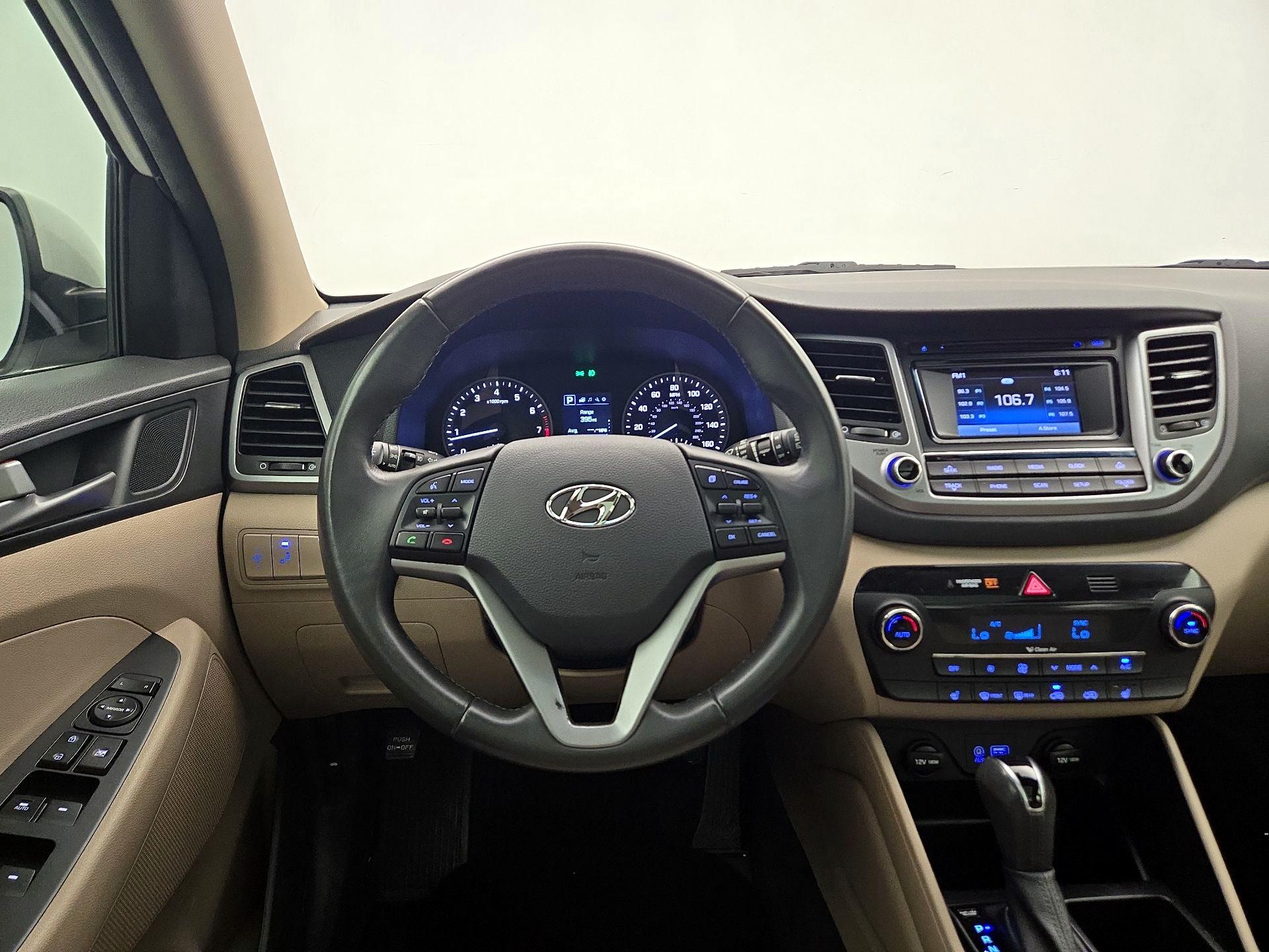 Thumbnail: 2017 Hyundai Tucson - 10