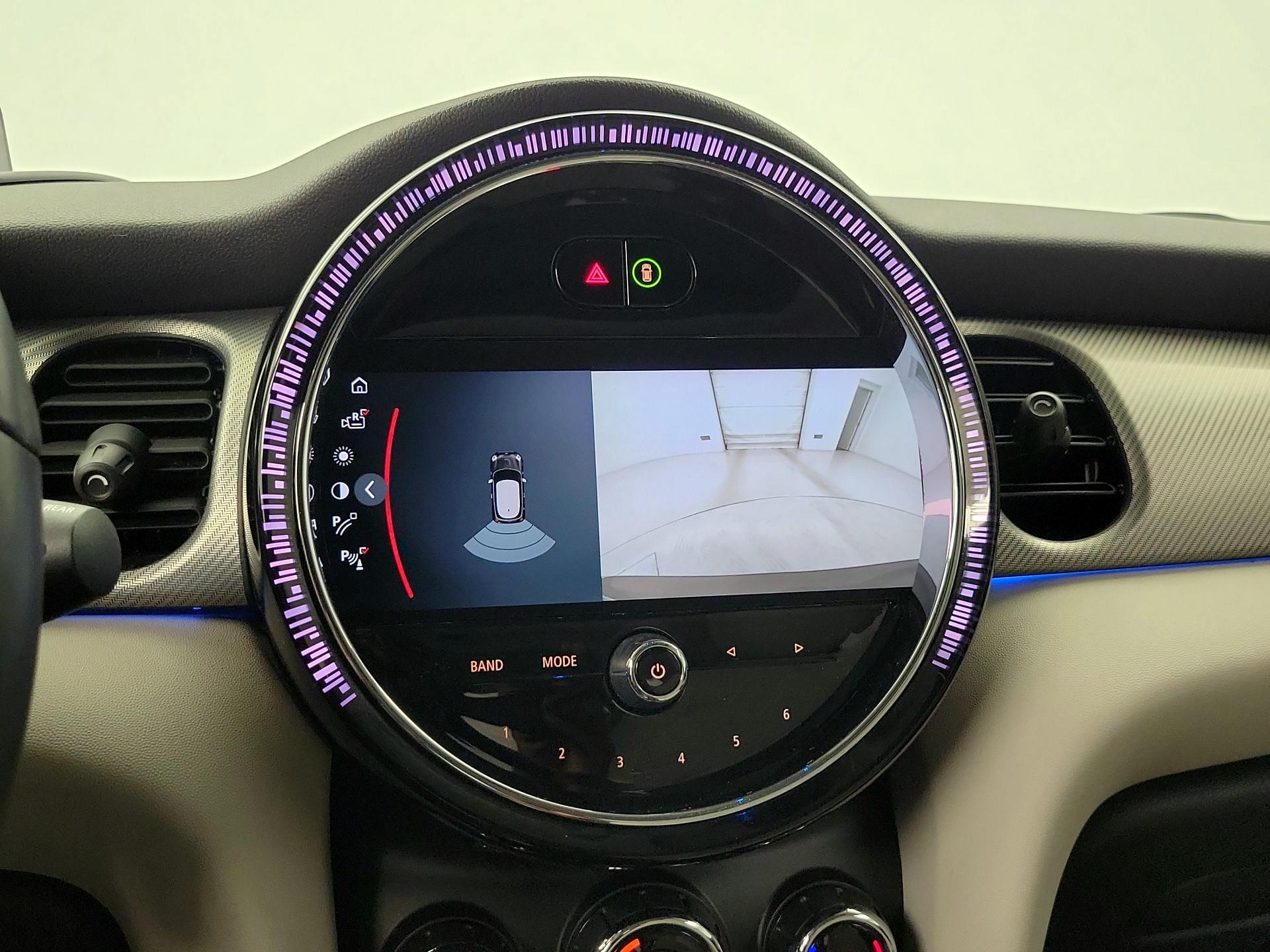 Thumbnail: 2022 MINI Cooper Hardtop - 15