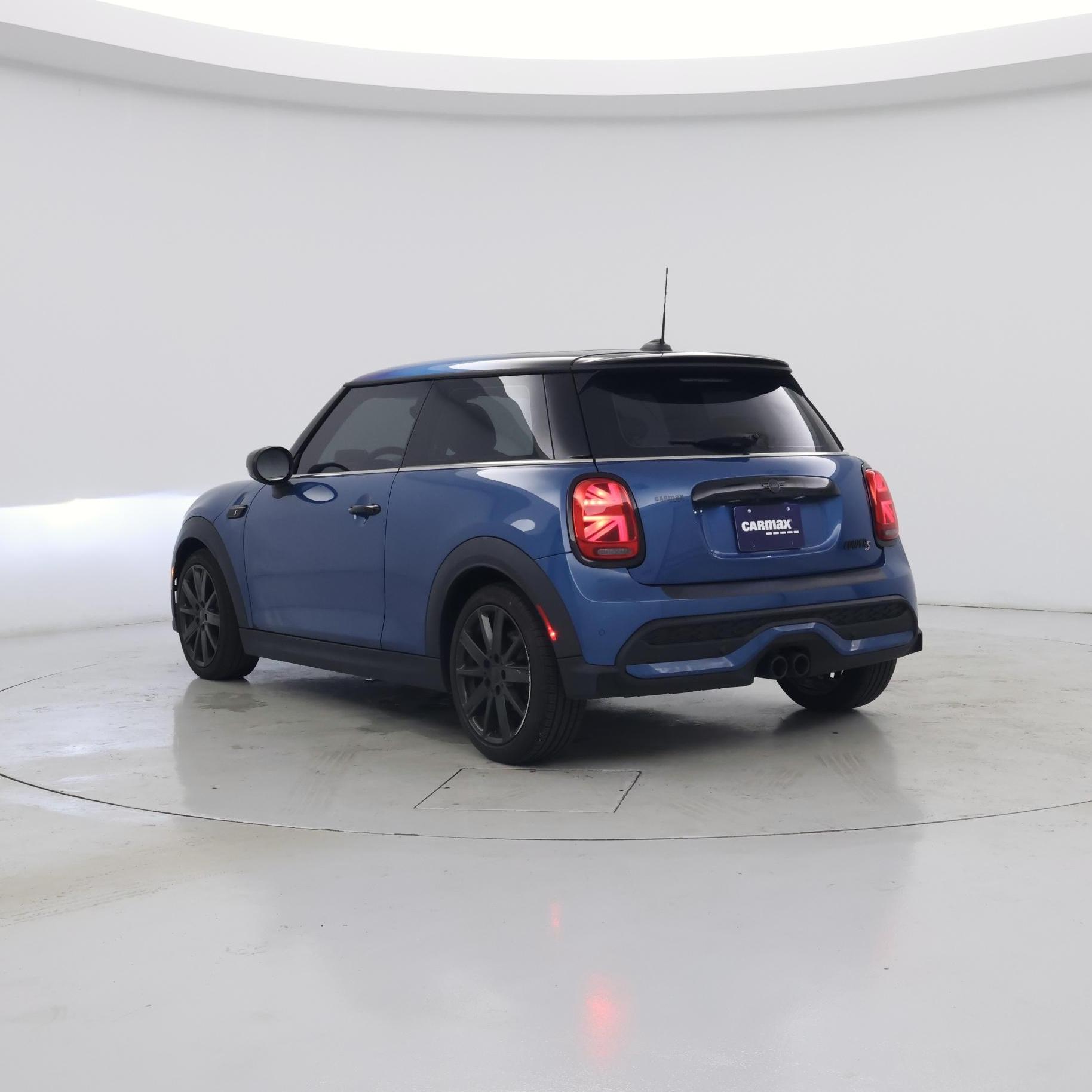 Thumbnail: 2022 MINI Cooper Hardtop - 2