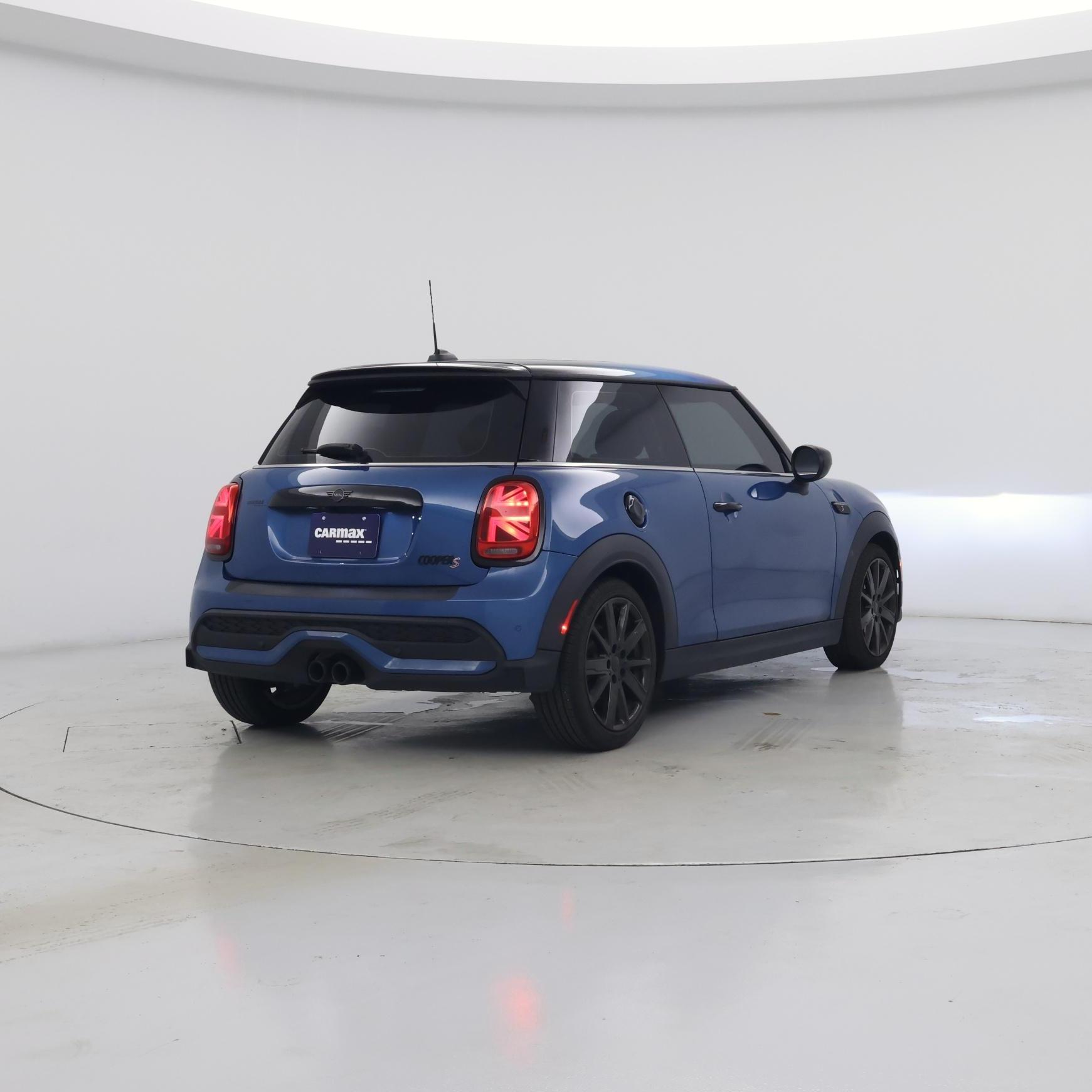 Thumbnail: 2022 MINI Cooper Hardtop - 8