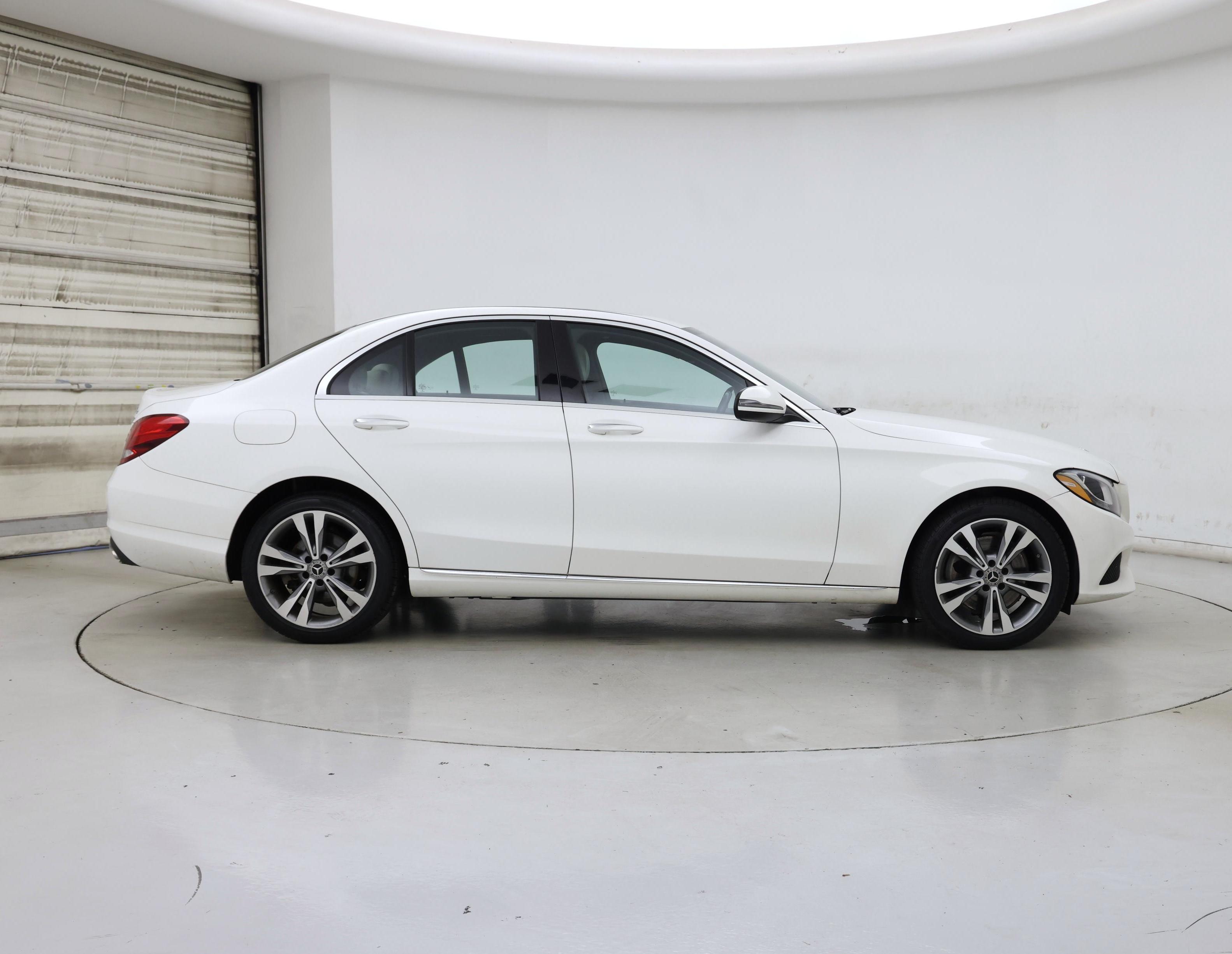 Thumbnail: 2018 Mercedes-Benz C-Class - 7