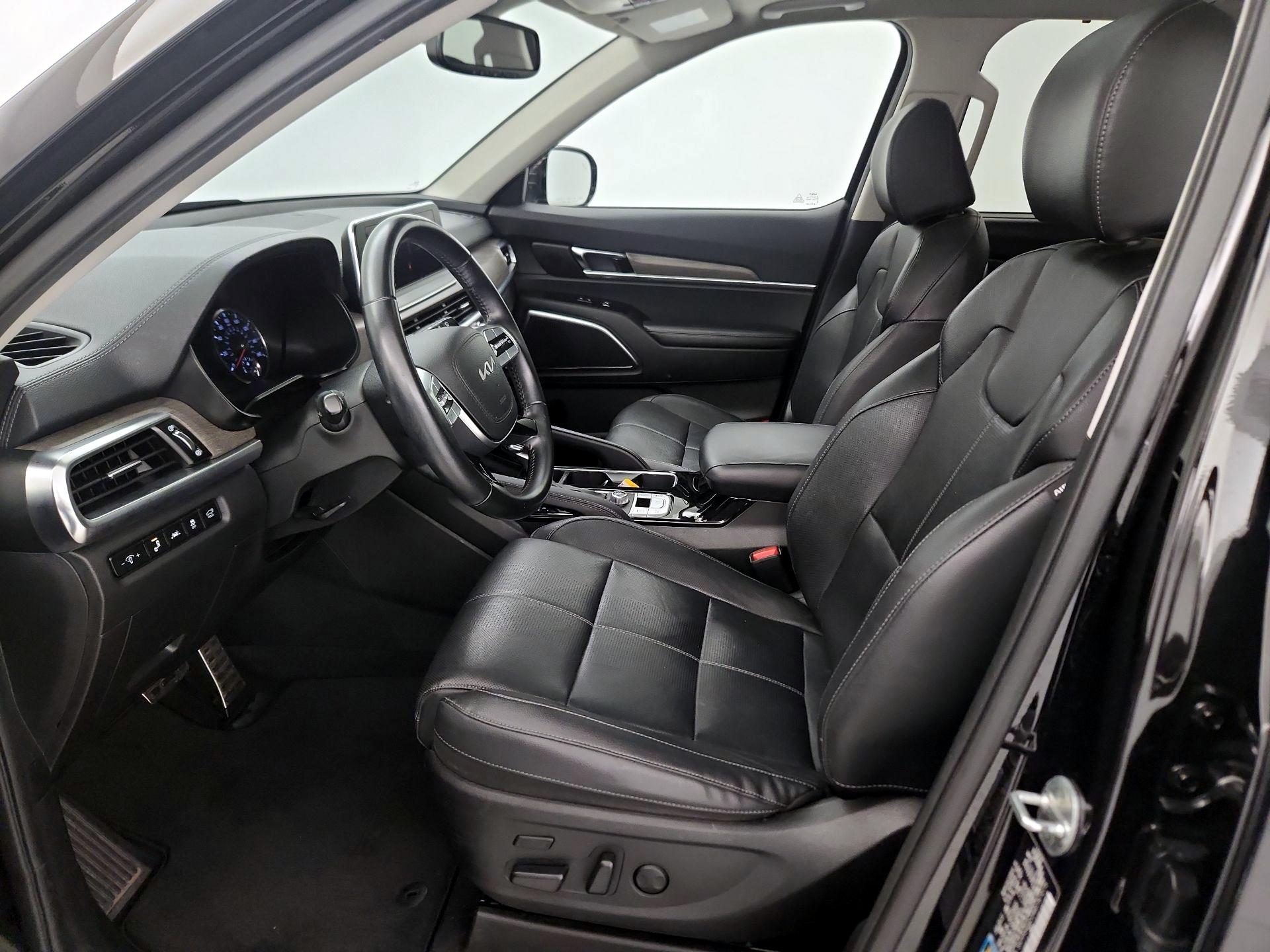 Thumbnail: 2022 Kia Telluride - 11
