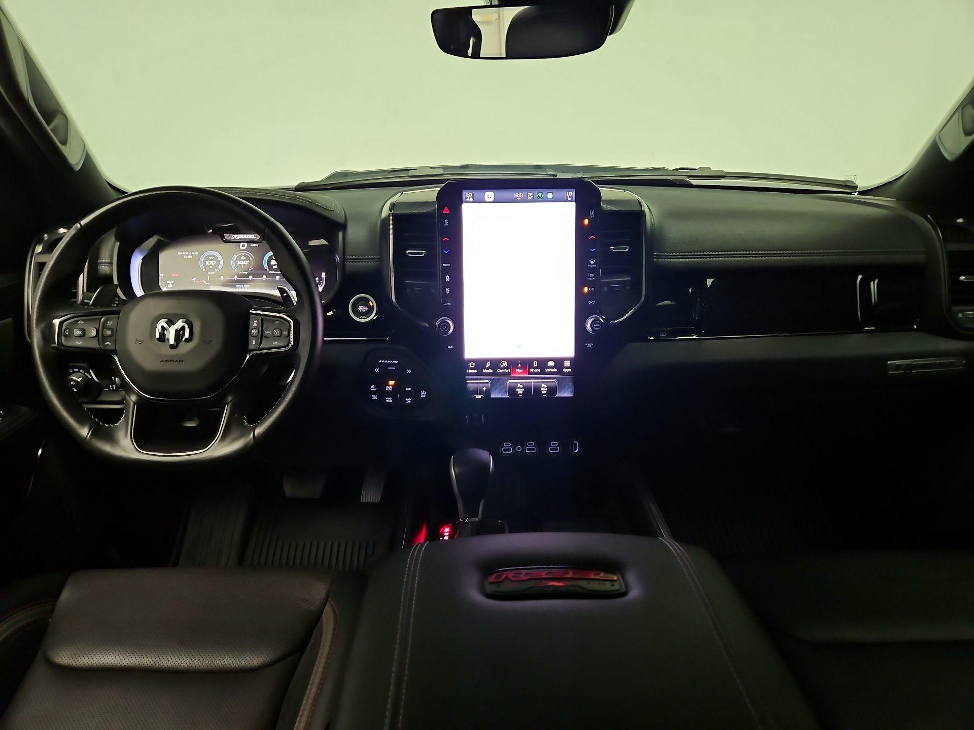 Thumbnail: 2025 RAM 1500 - 9