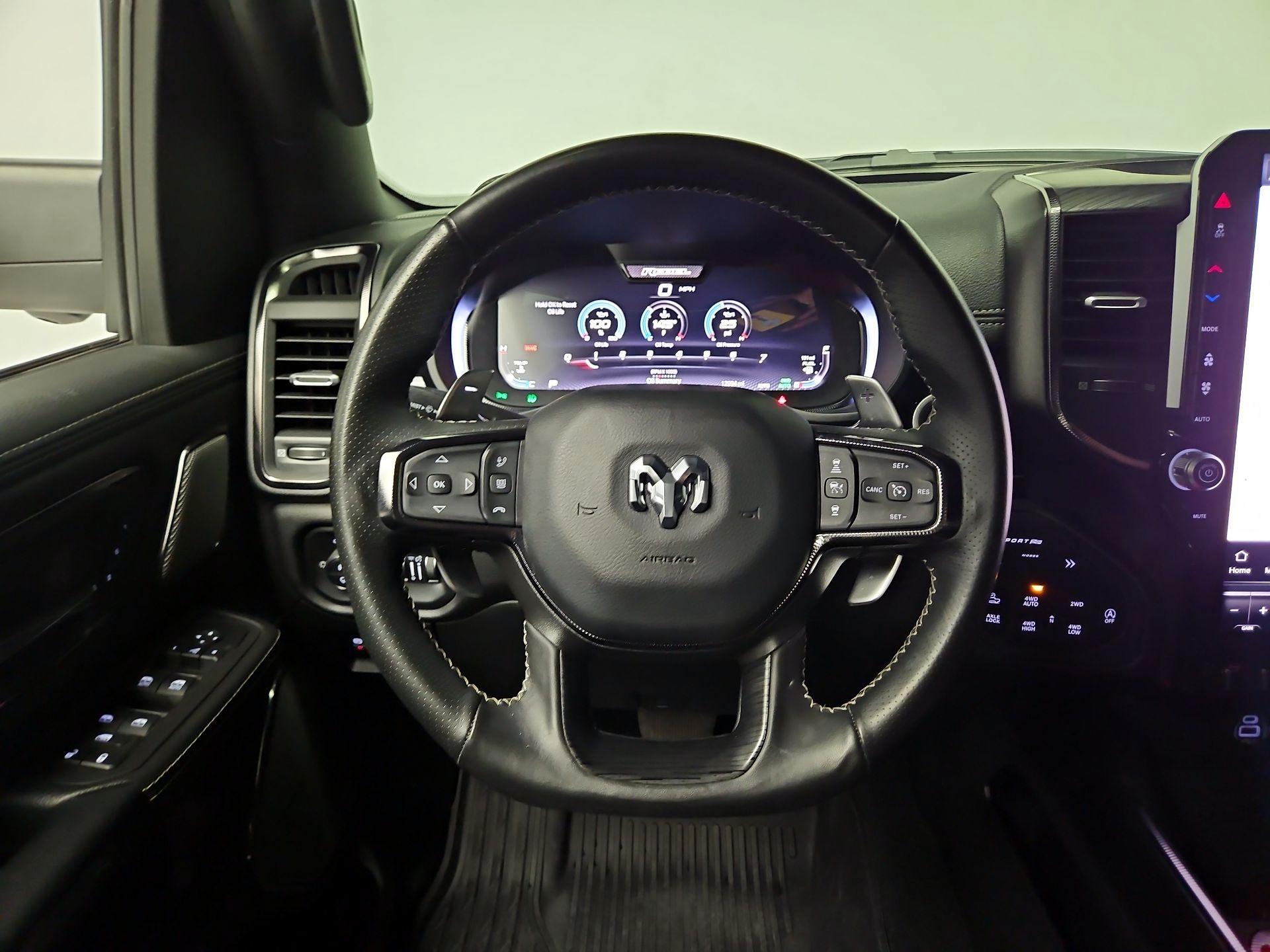 Thumbnail: 2025 RAM 1500 - 10