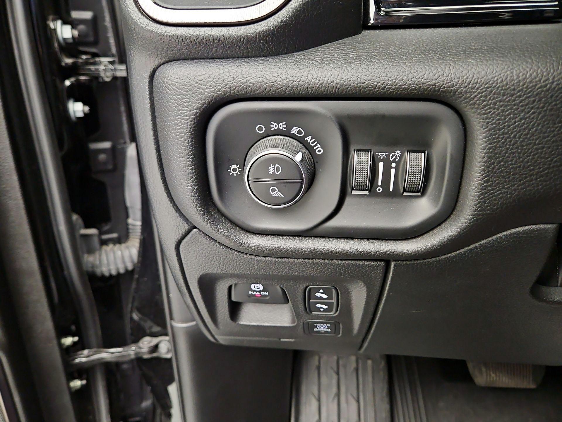 Thumbnail: 2025 RAM 1500 - 13