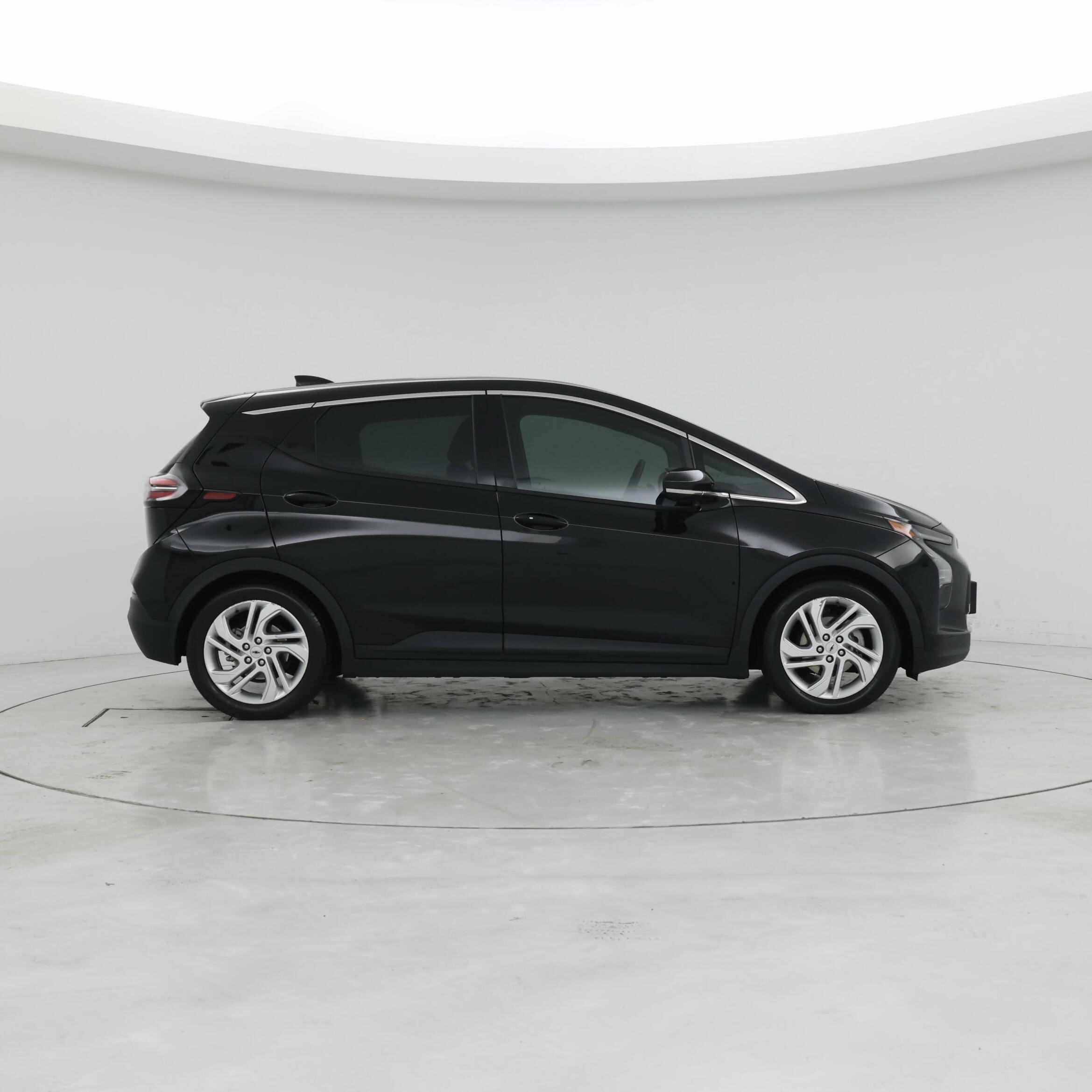 Thumbnail: 2023 Chevrolet Bolt EV - 7