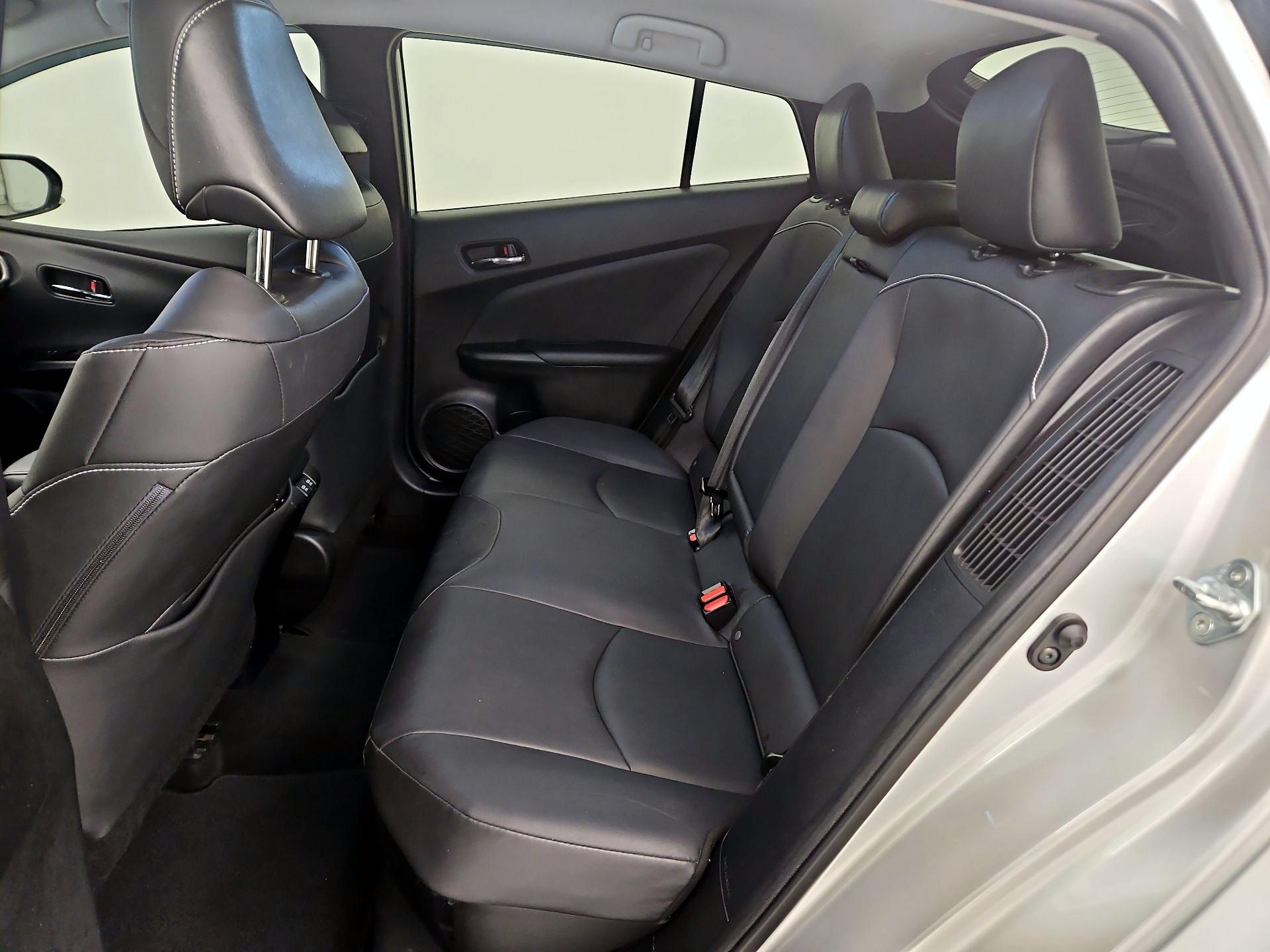 Thumbnail: 2021 Toyota Prius Prime - 20