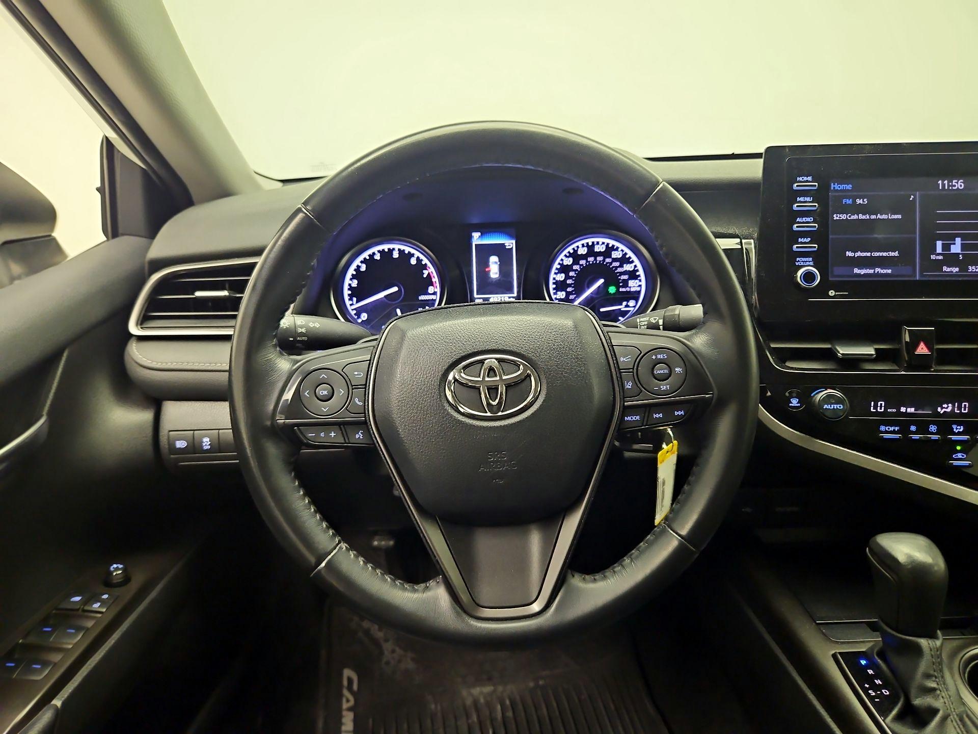 Thumbnail: 2023 Toyota Camry - 10