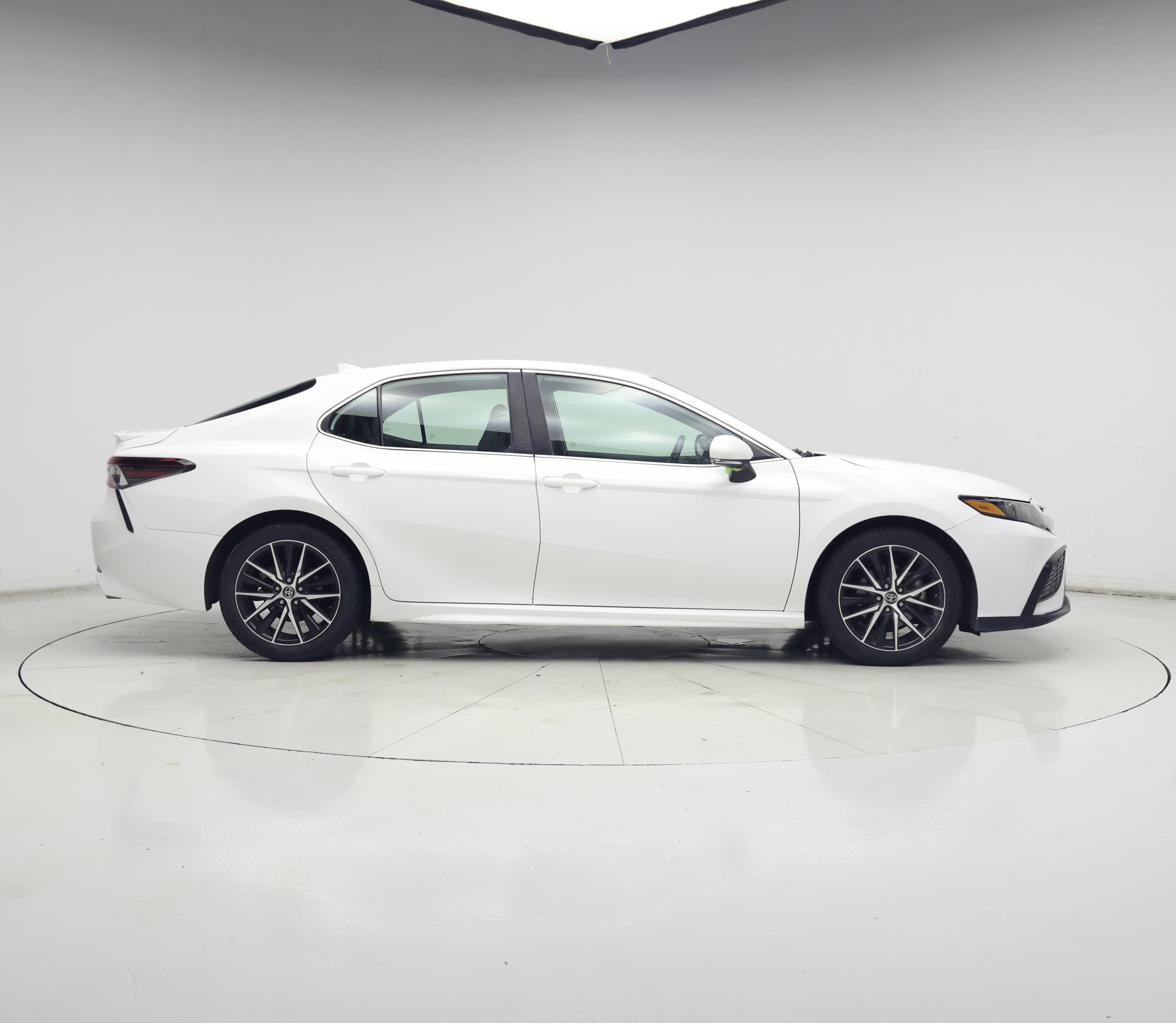 Thumbnail: 2023 Toyota Camry - 7