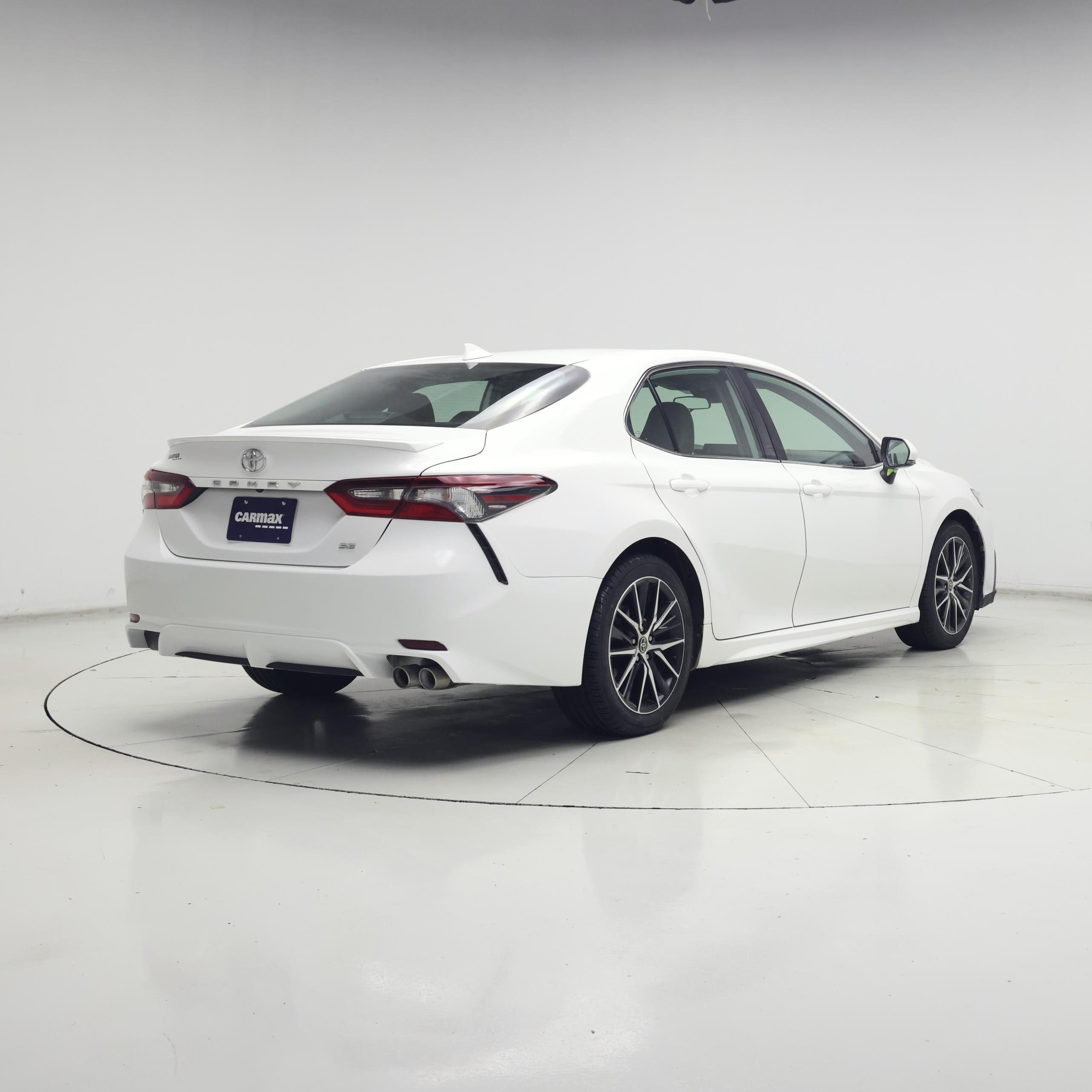 Thumbnail: 2023 Toyota Camry - 8