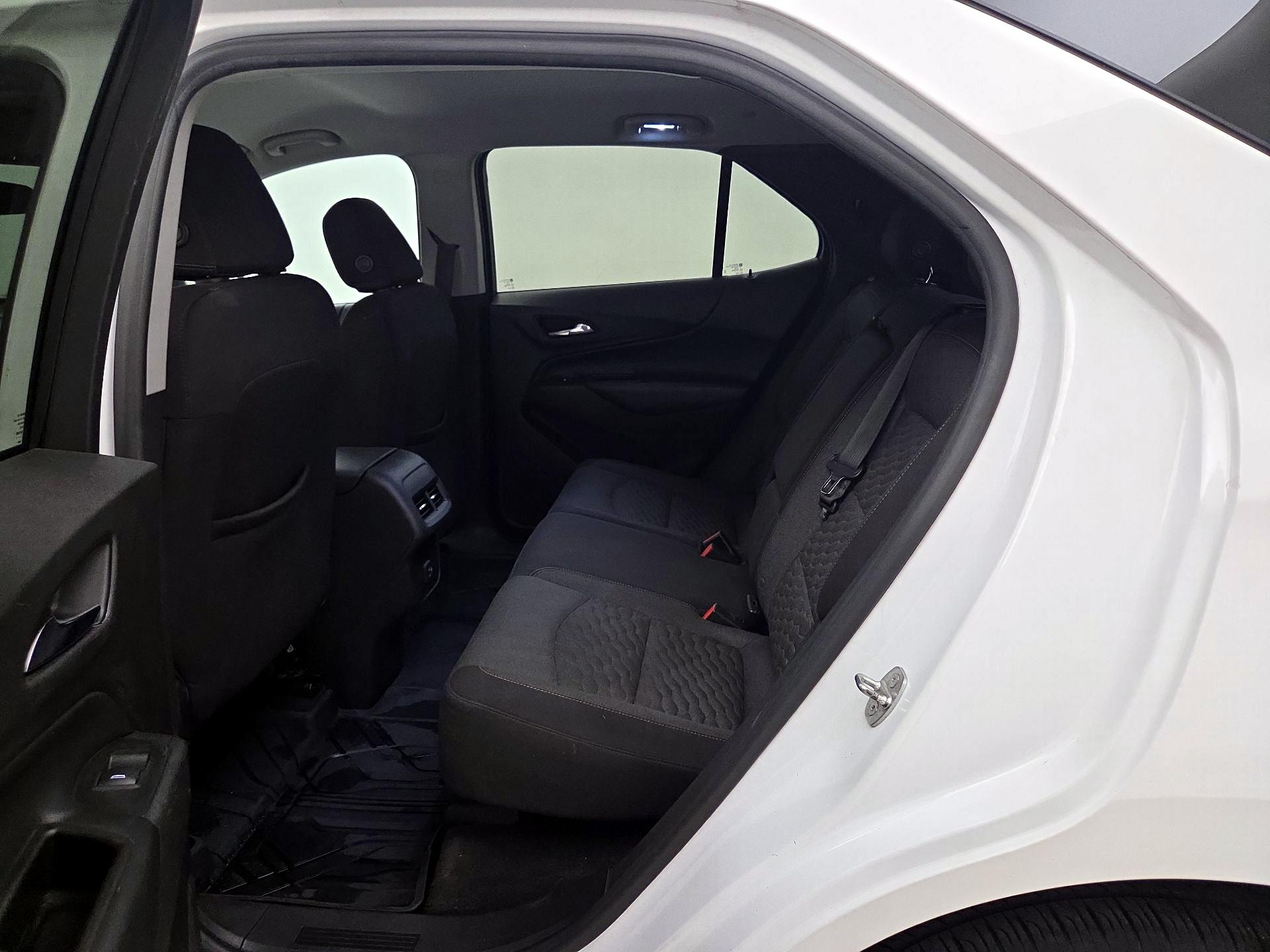Thumbnail: 2020 Chevrolet Equinox - 17