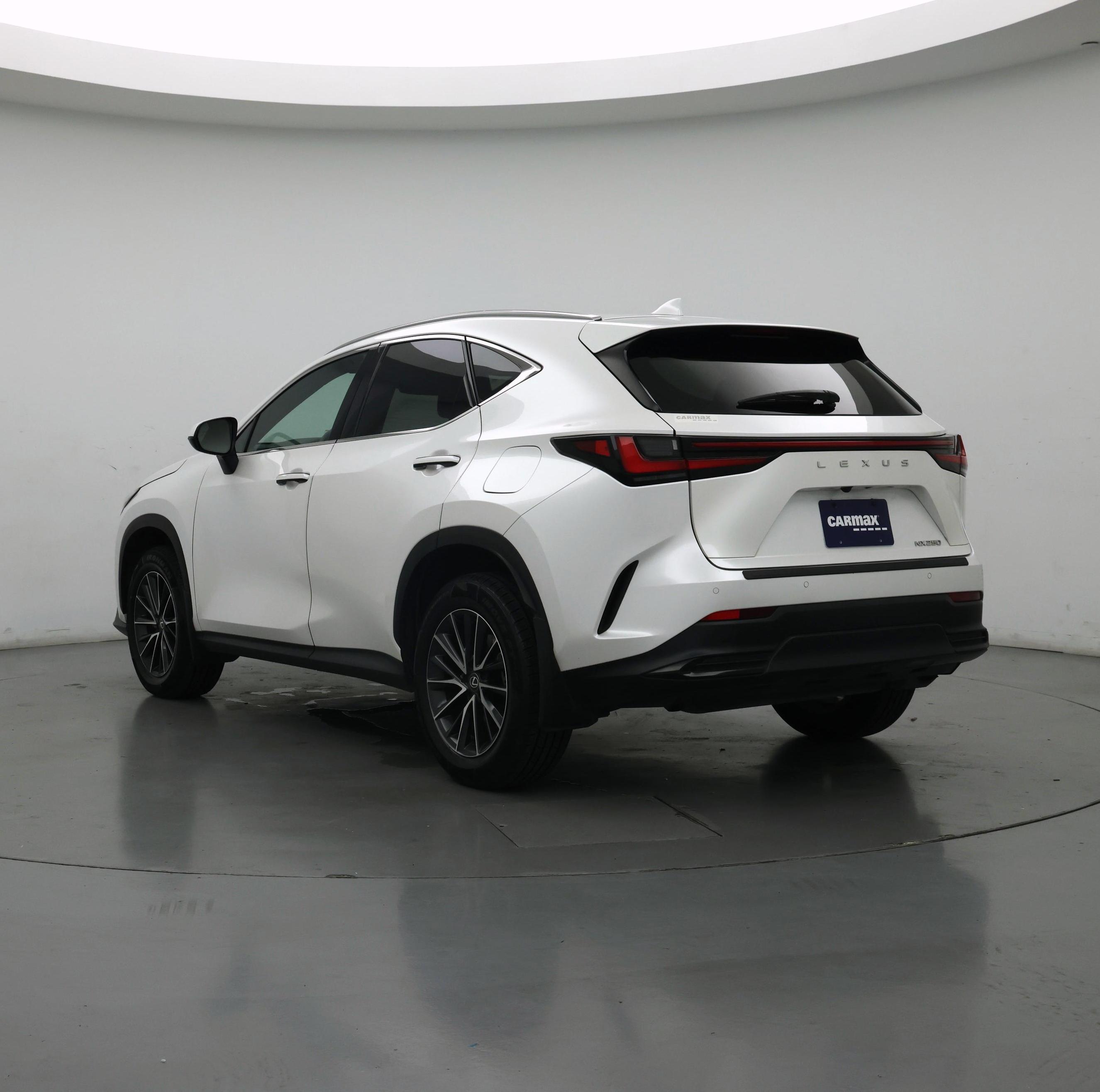 Thumbnail: 2024 Lexus NX - 2