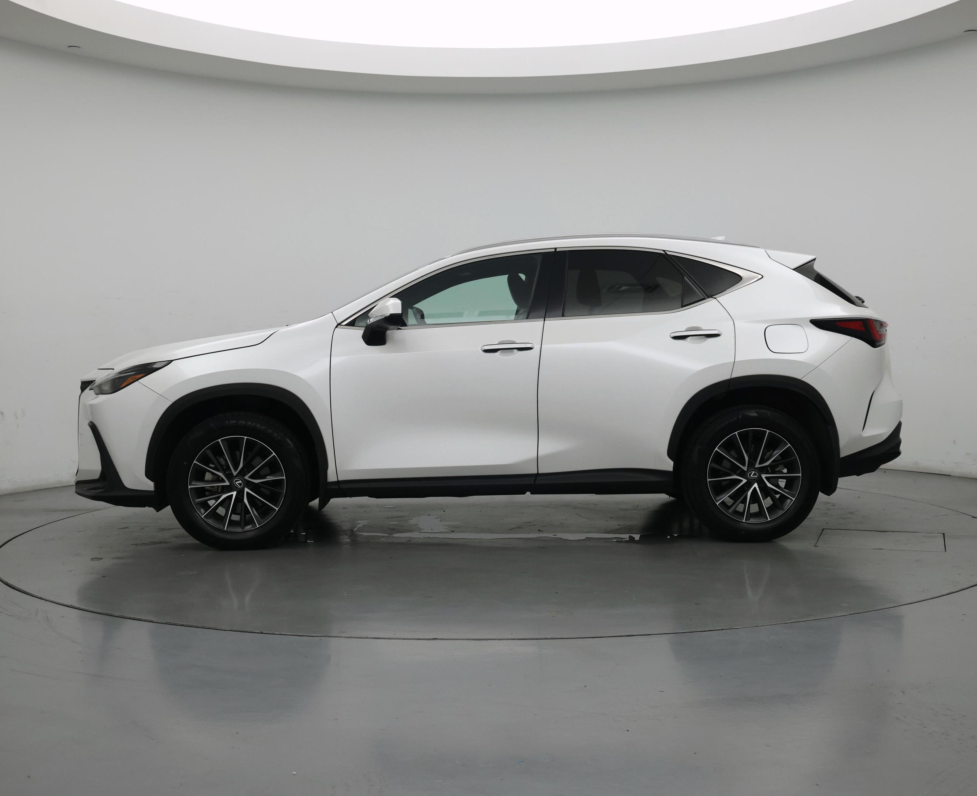 Thumbnail: 2024 Lexus NX - 3