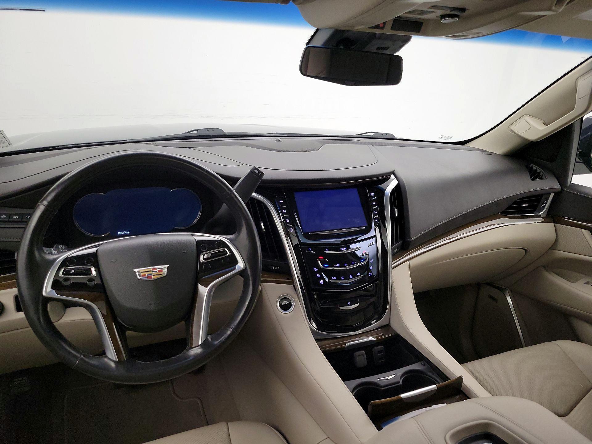 Thumbnail: 2019 Cadillac Escalade - 9