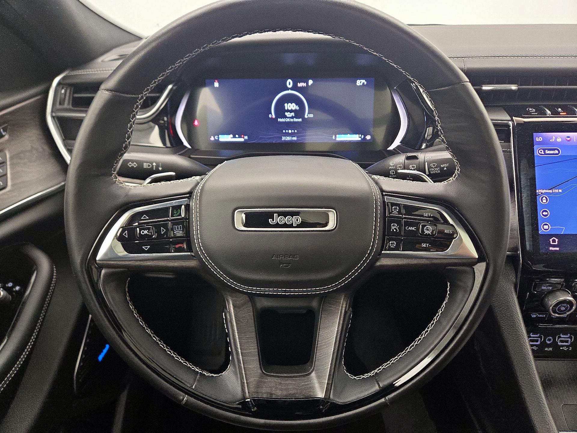 Thumbnail: 2022 Jeep Grand Cherokee - 10