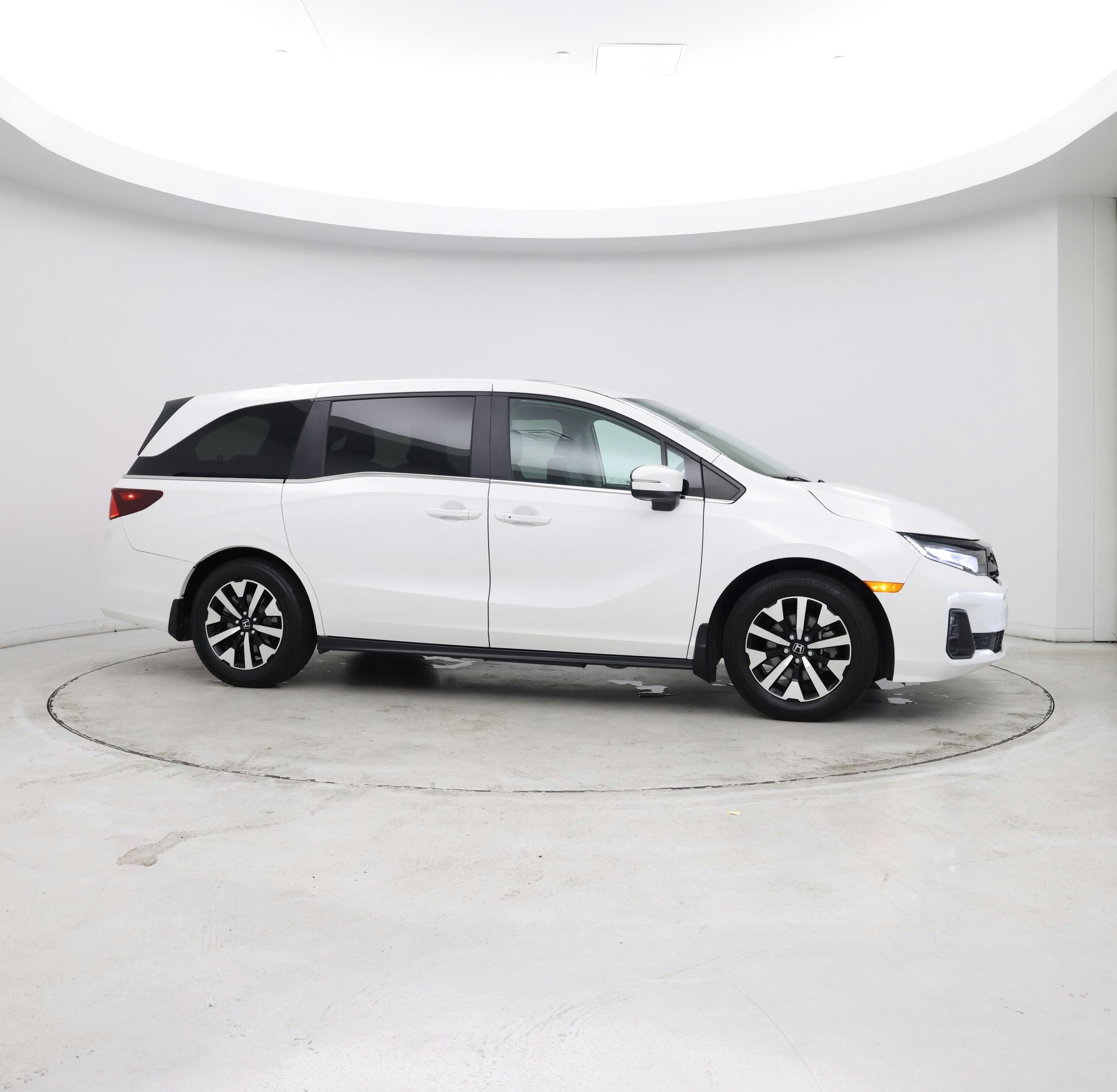 Thumbnail: 2025 Honda Odyssey - 7