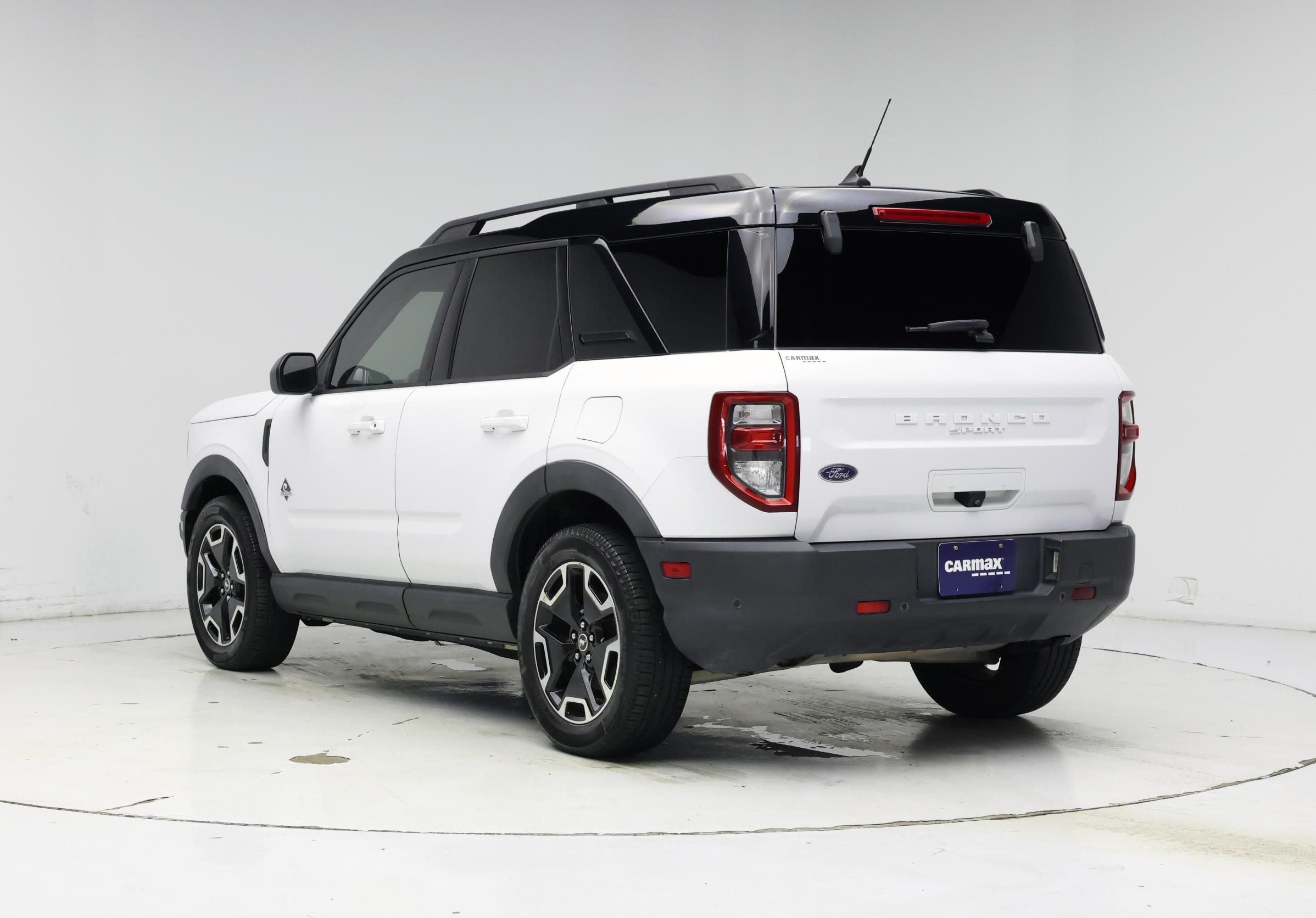 Thumbnail: 2021 Ford Bronco Sport - 2