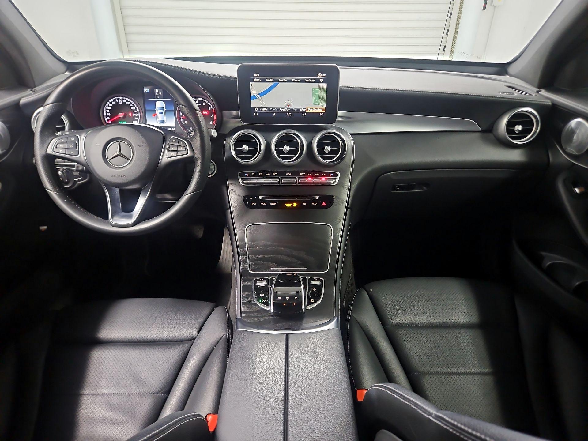 Thumbnail: 2018 Mercedes-Benz GLC - 9