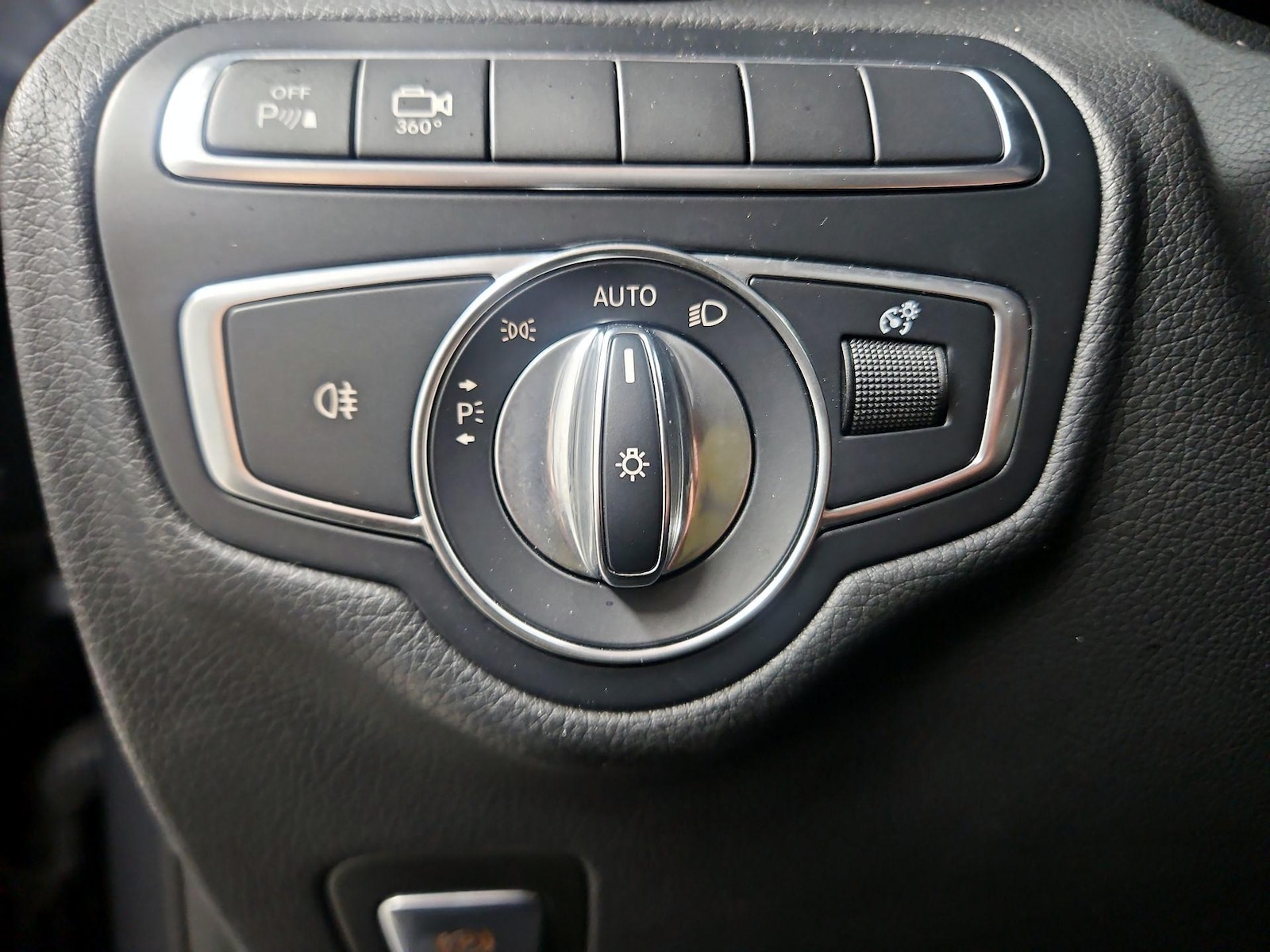 2018 Mercedes-Benz GLC Coupe GLC300 - Photo 14