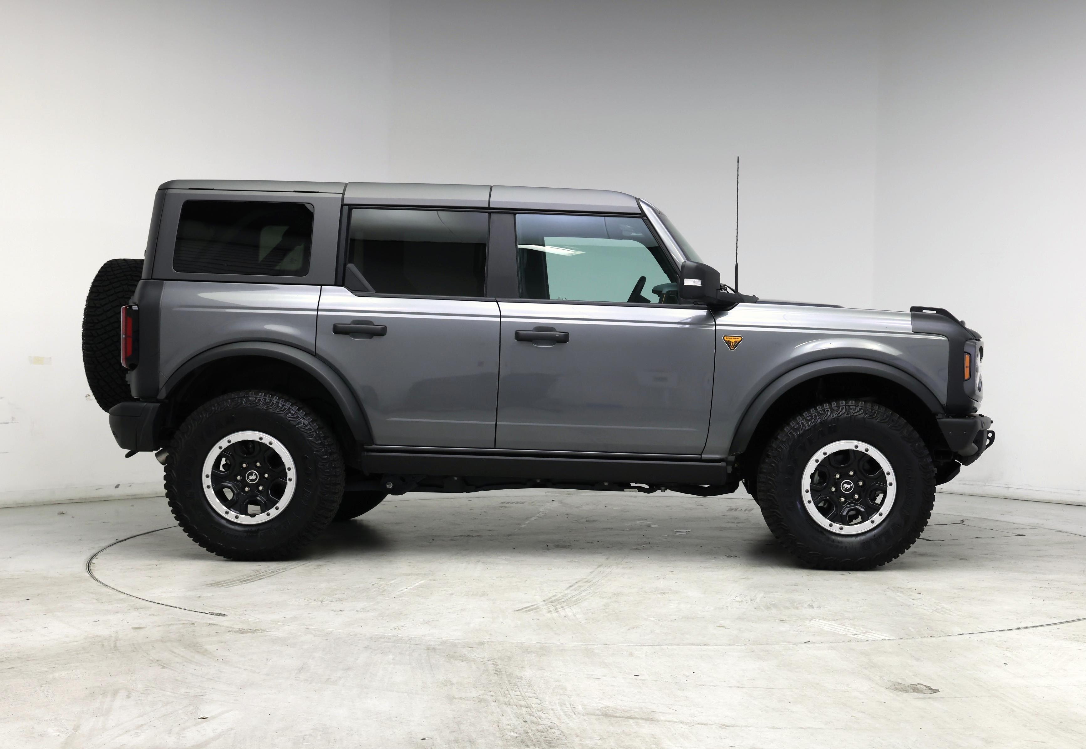 Thumbnail: 2023 Ford Bronco - 7