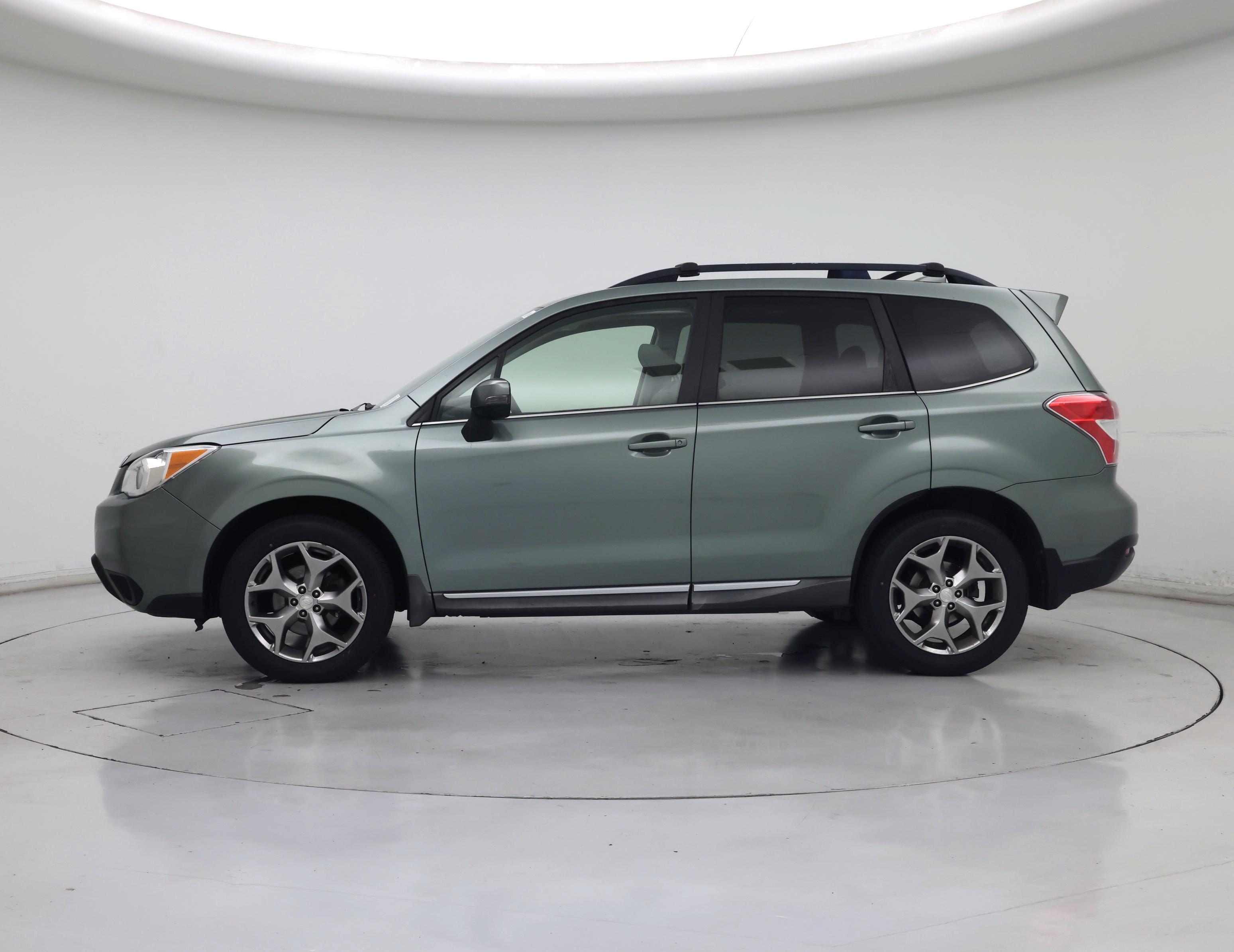 Thumbnail: 2016 Subaru Forester - 3