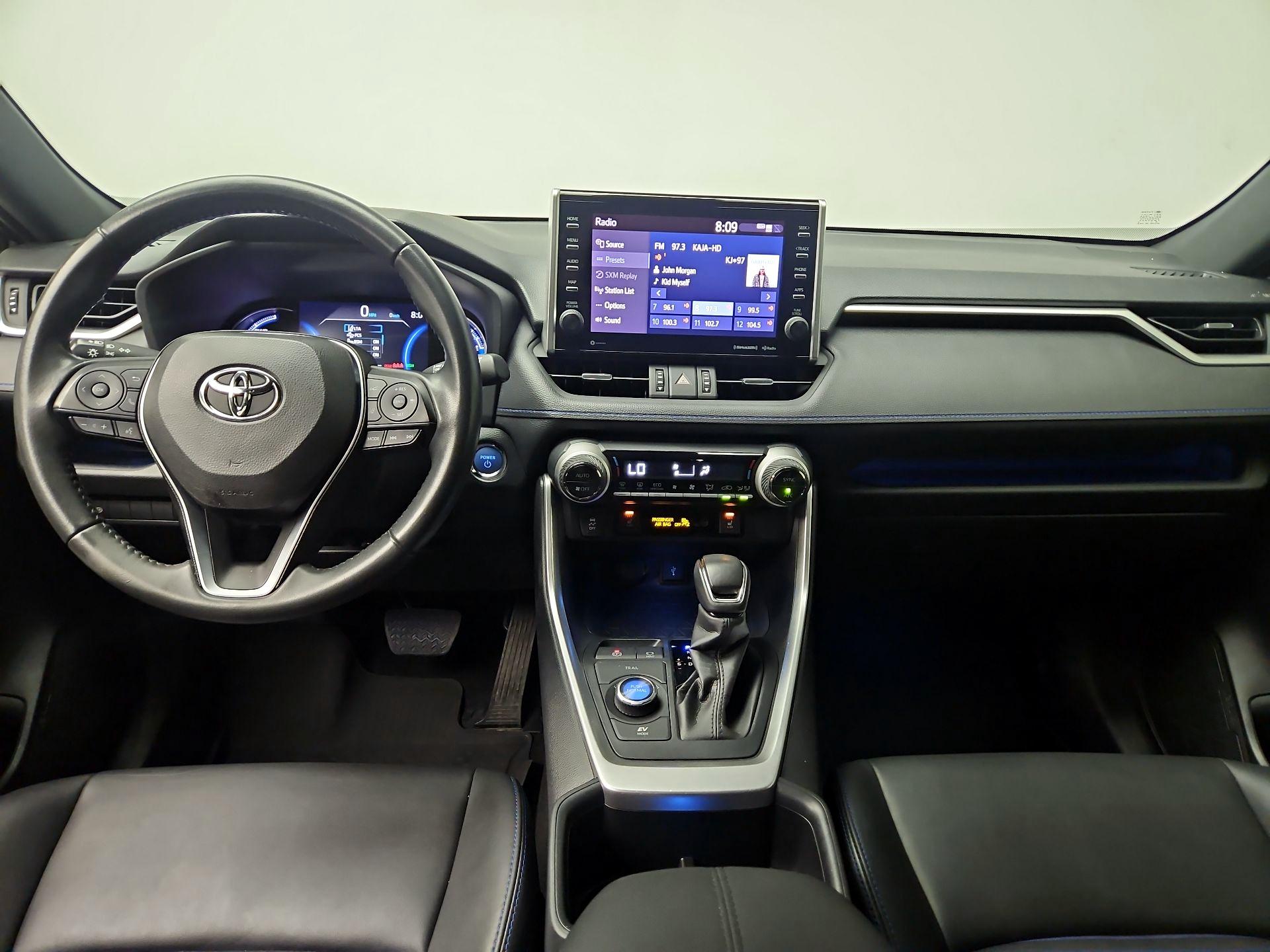 Thumbnail: 2022 Toyota RAV4 - 9