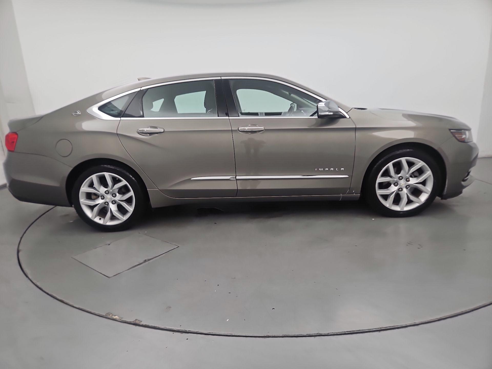 Thumbnail: 2017 Chevrolet Impala - 4