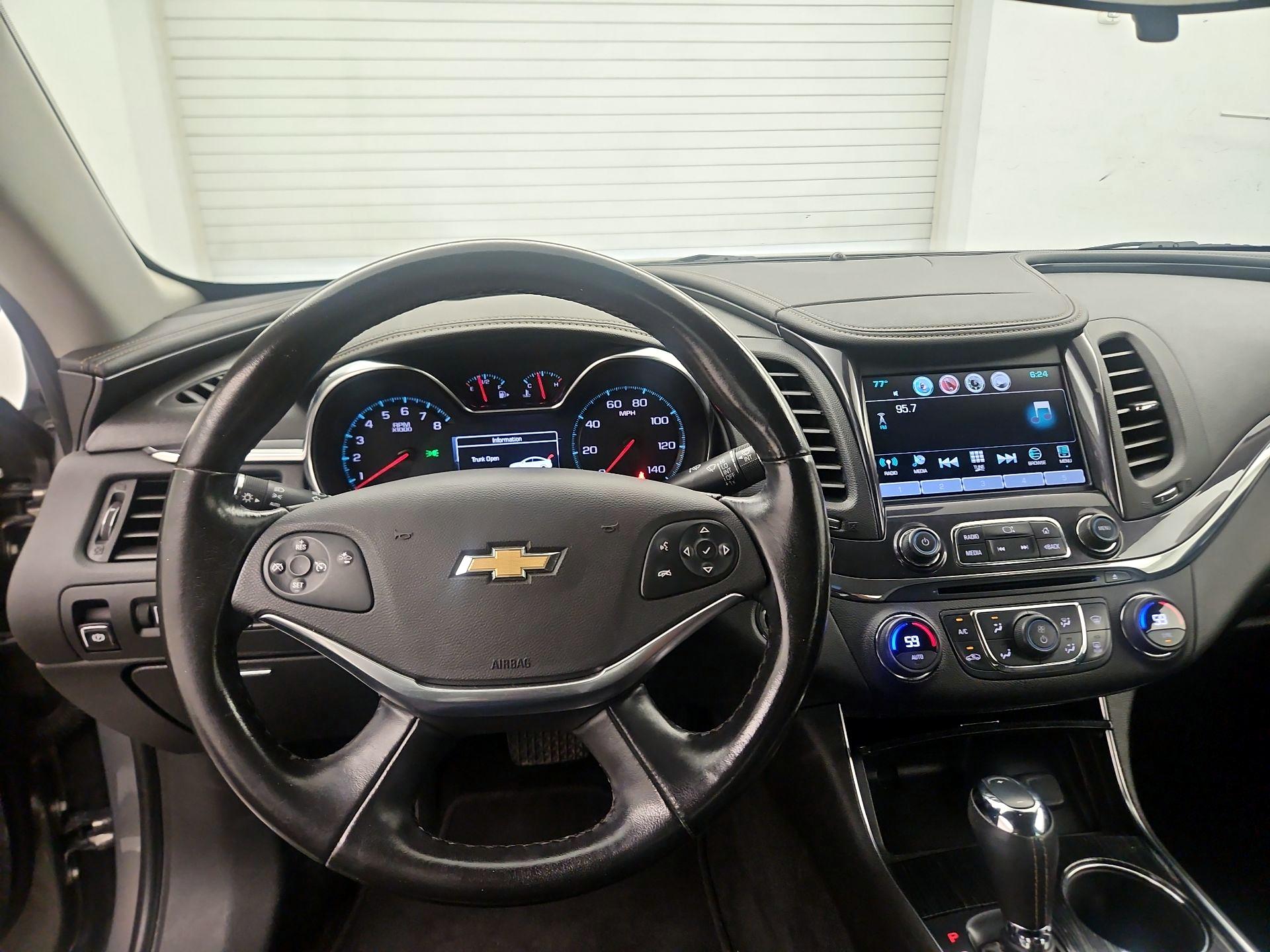 Thumbnail: 2017 Chevrolet Impala - 8