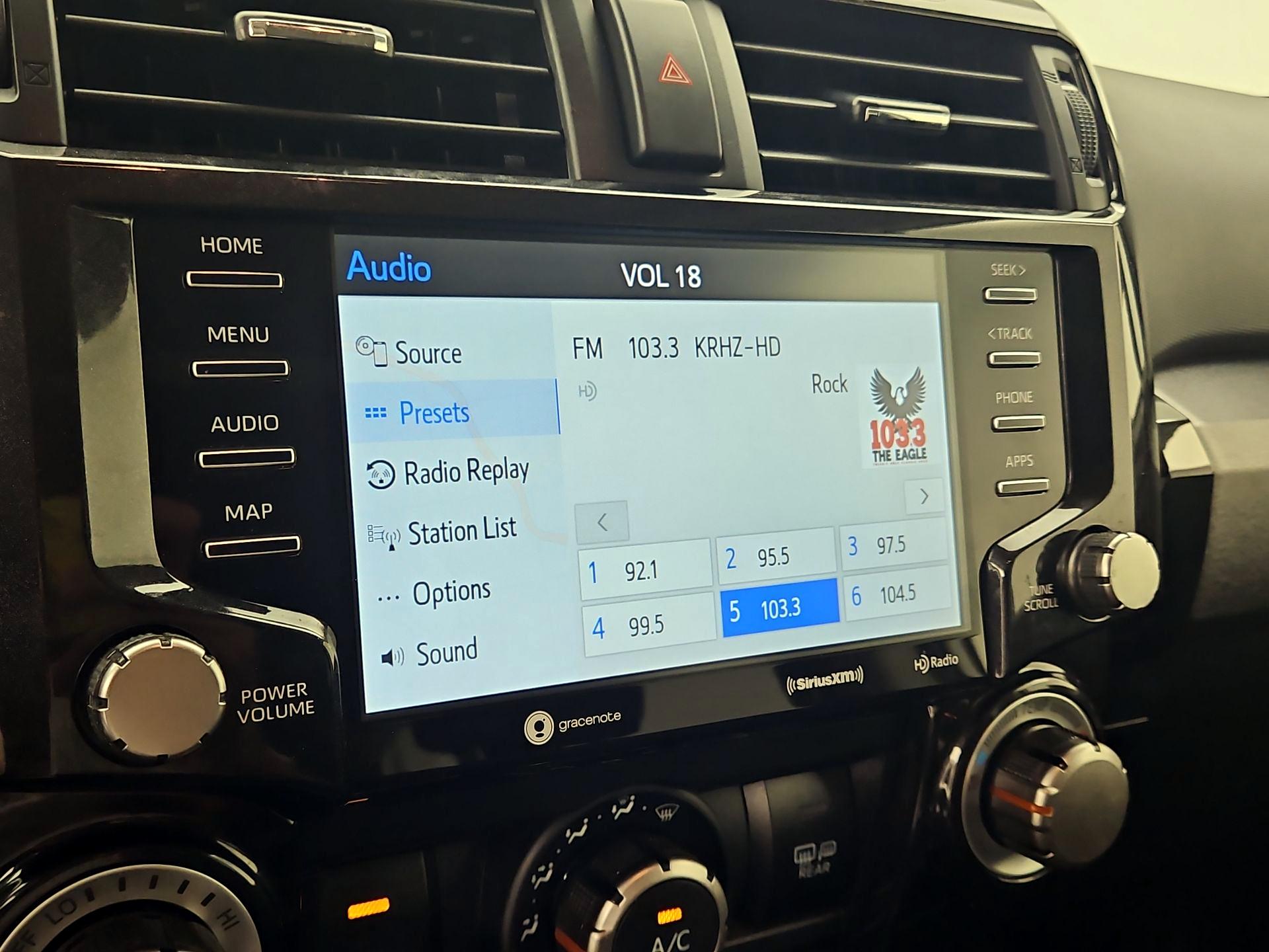 Thumbnail: 2021 Toyota 4Runner - 16
