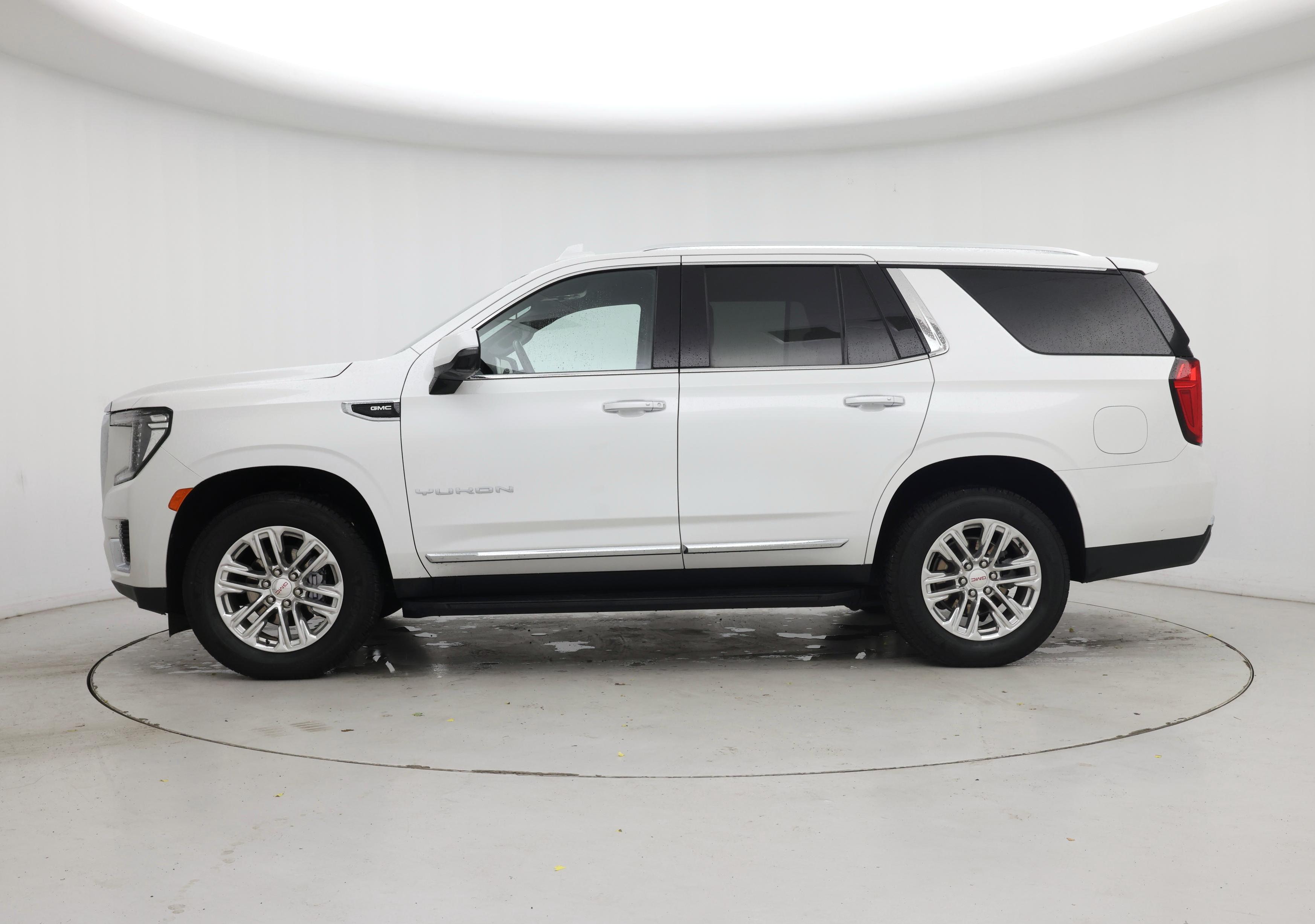 Thumbnail: 2022 GMC Yukon - 3