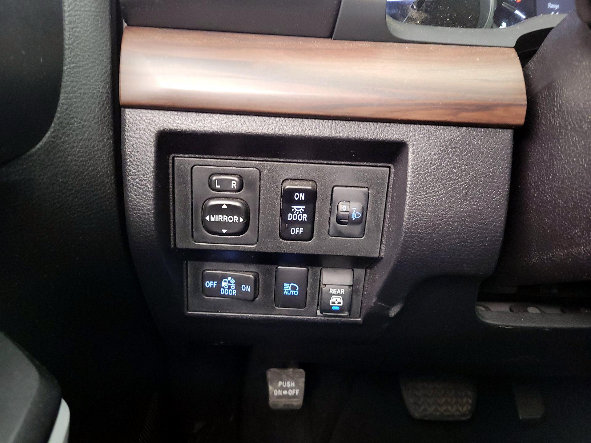 Thumbnail: 2021 Toyota Tundra - 13