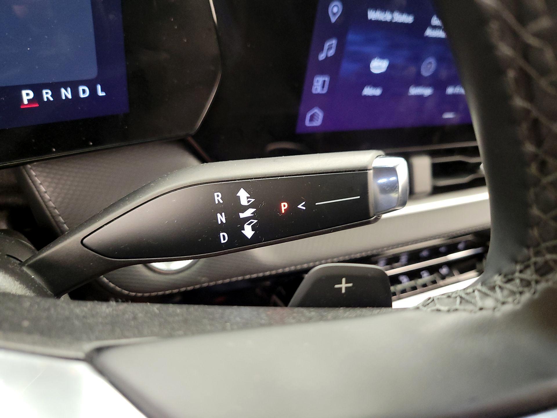 Thumbnail: 2025 Chevrolet Equinox - 17