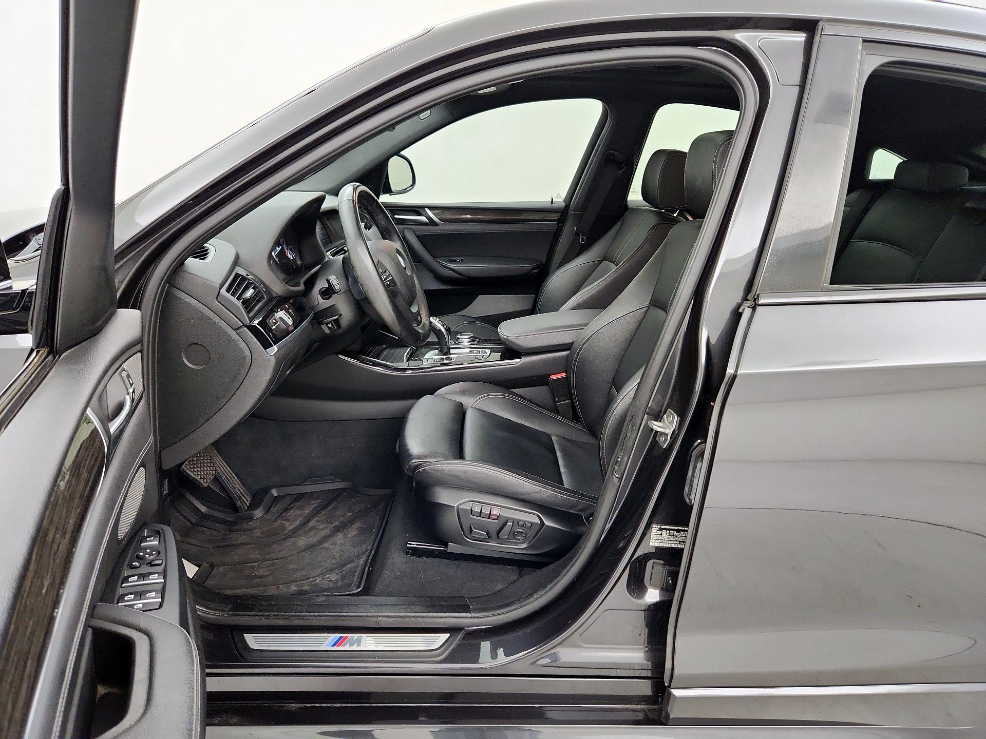 Thumbnail: 2016 BMW X4 - 11