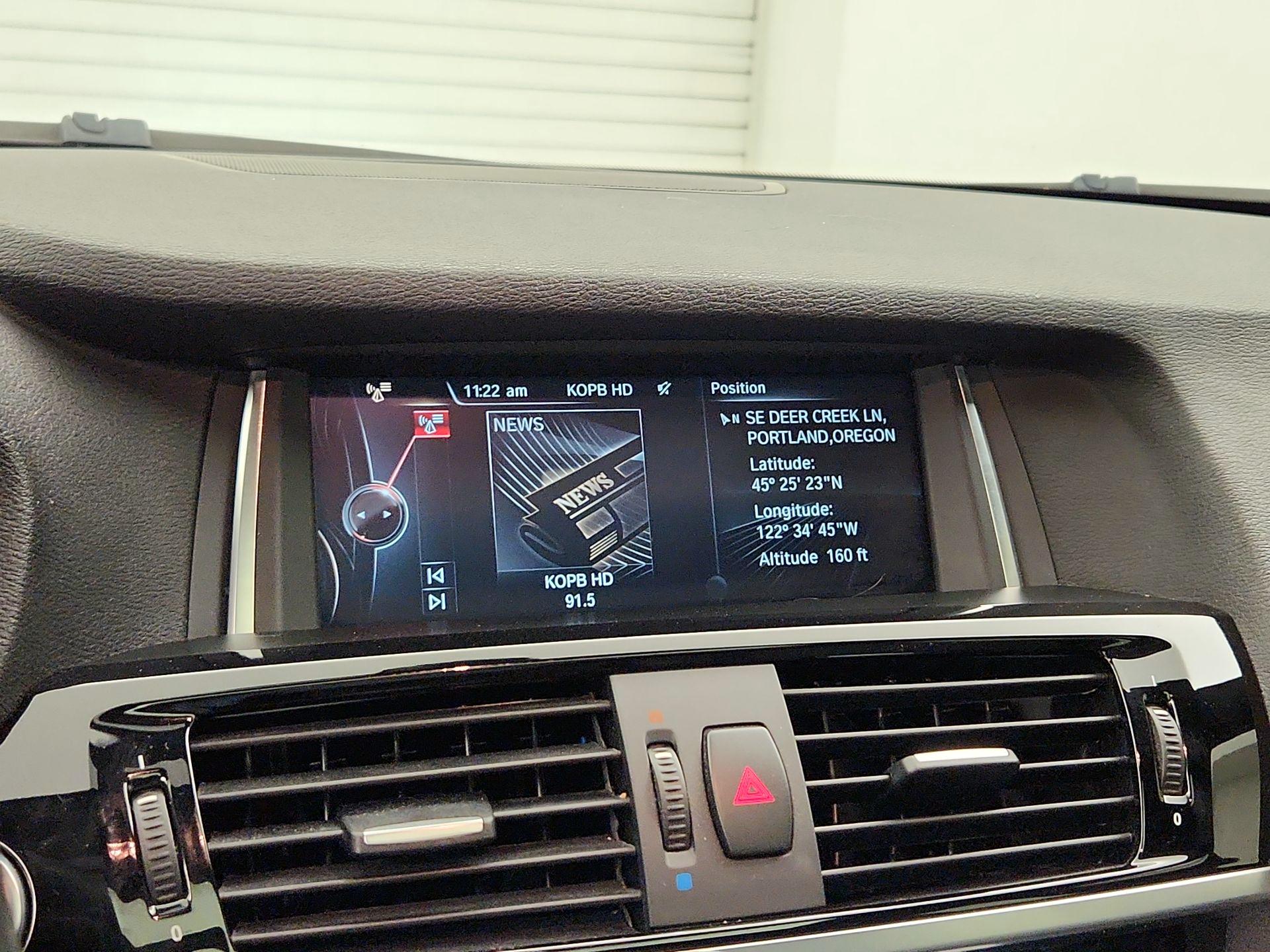 Thumbnail: 2016 BMW X4 - 15