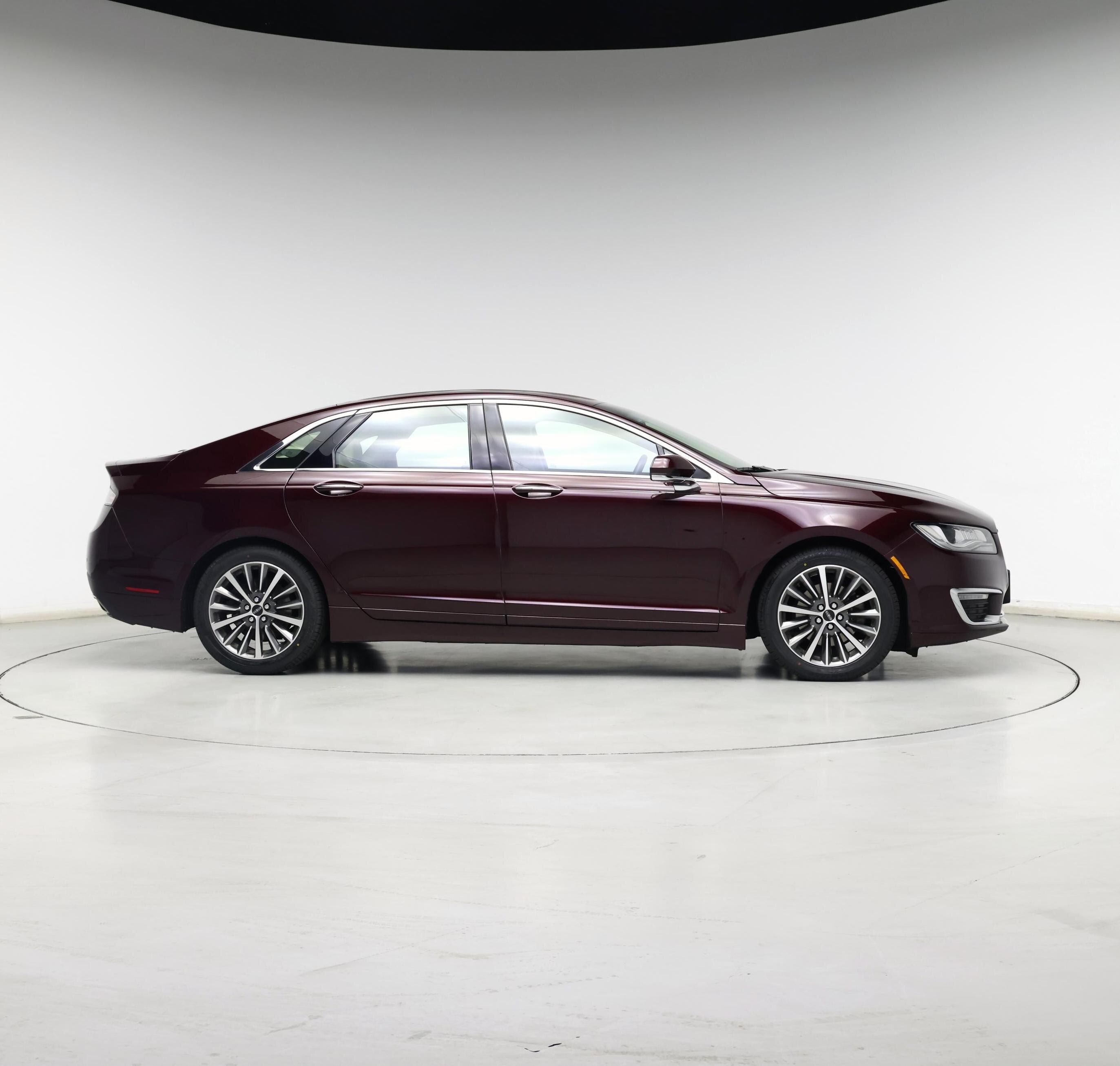Thumbnail: 2017 Lincoln MKZ - 7