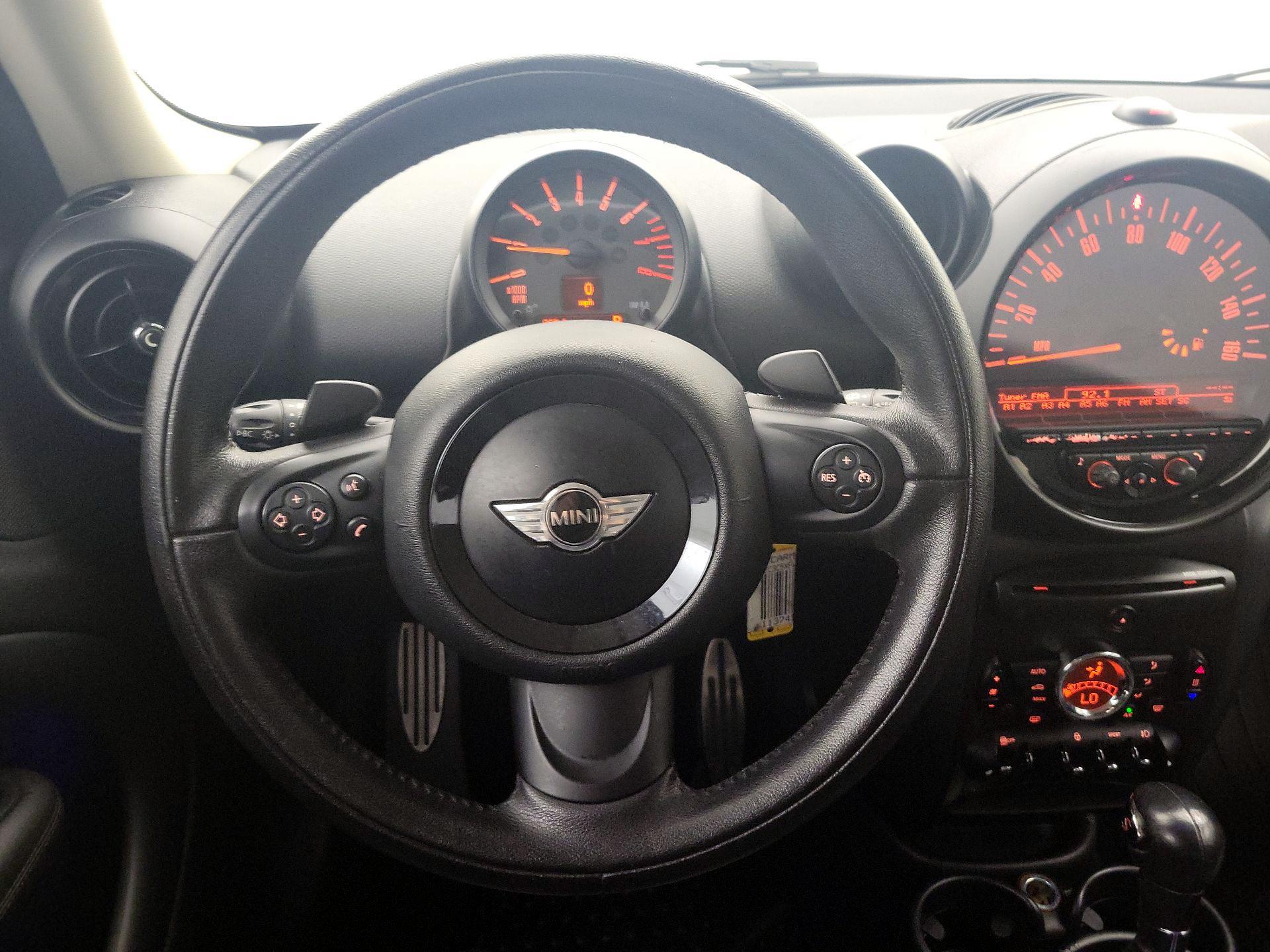 Thumbnail: 2015 MINI Cooper Countryman - 10