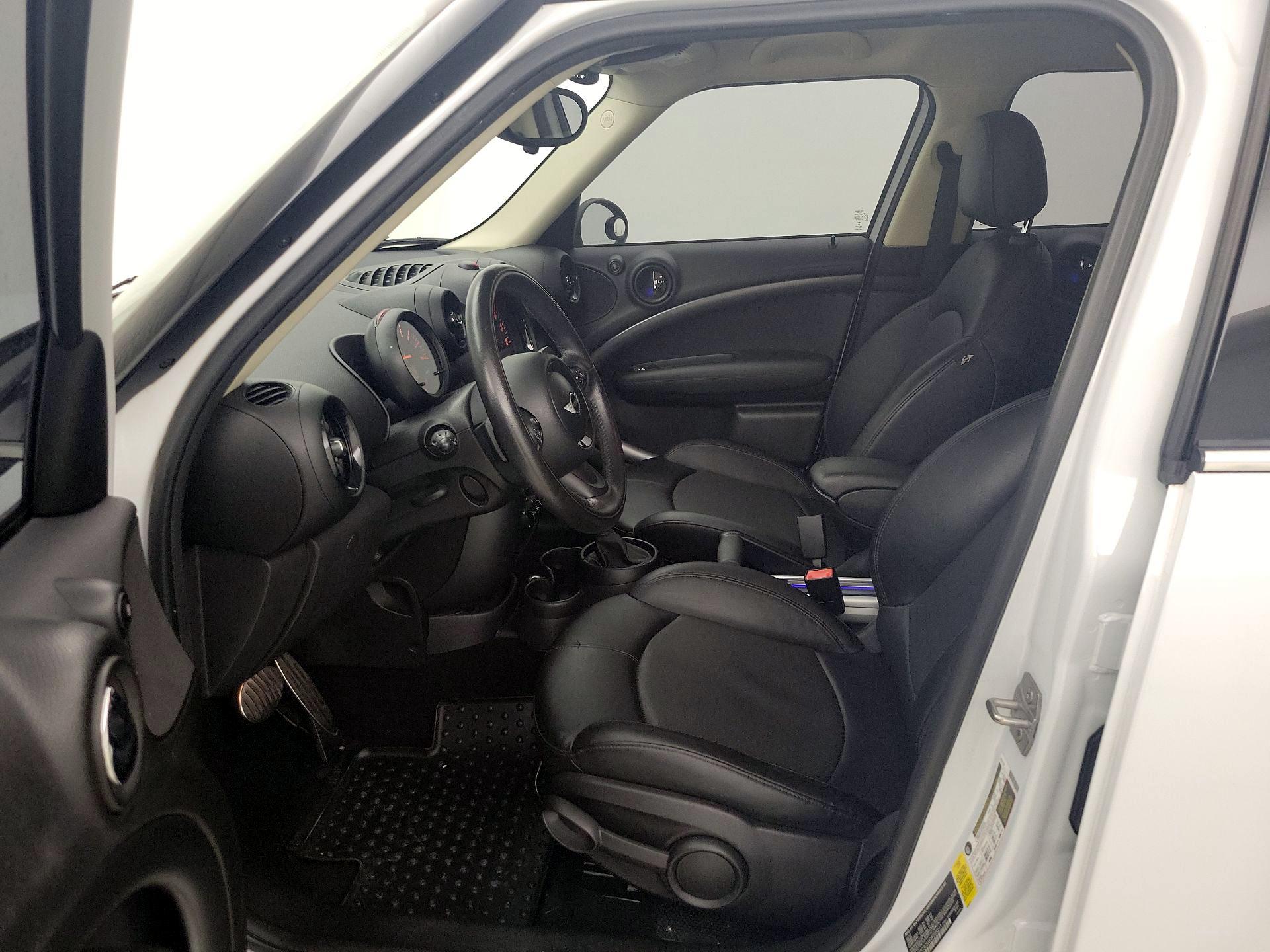 Thumbnail: 2015 MINI Cooper Countryman - 11