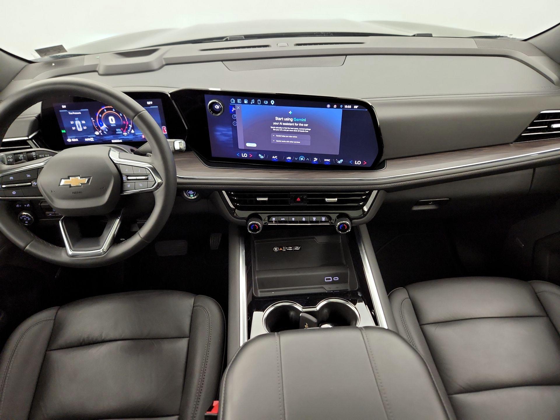 Thumbnail: 2025 Chevrolet Suburban - 9