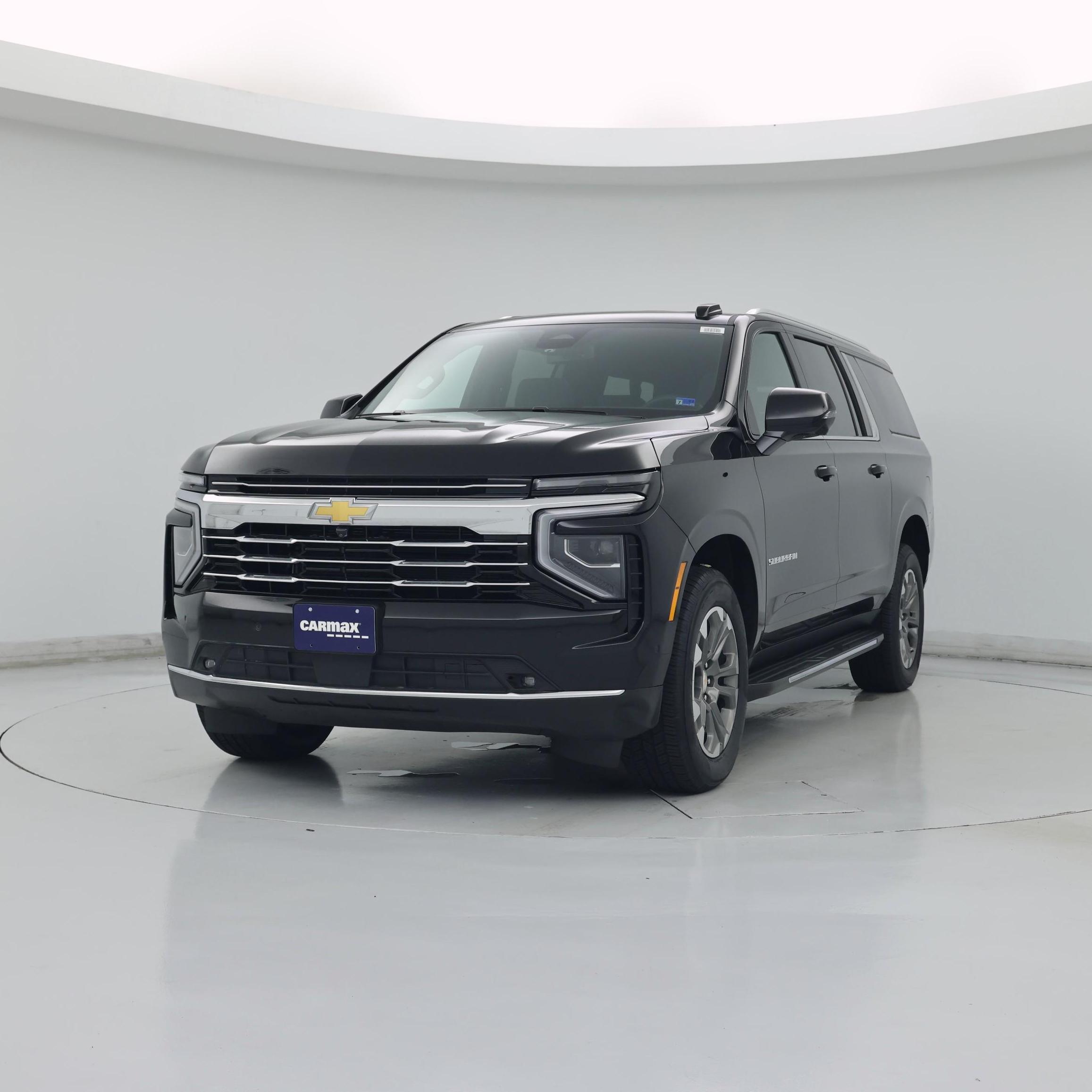 Thumbnail: 2025 Chevrolet Suburban - 4