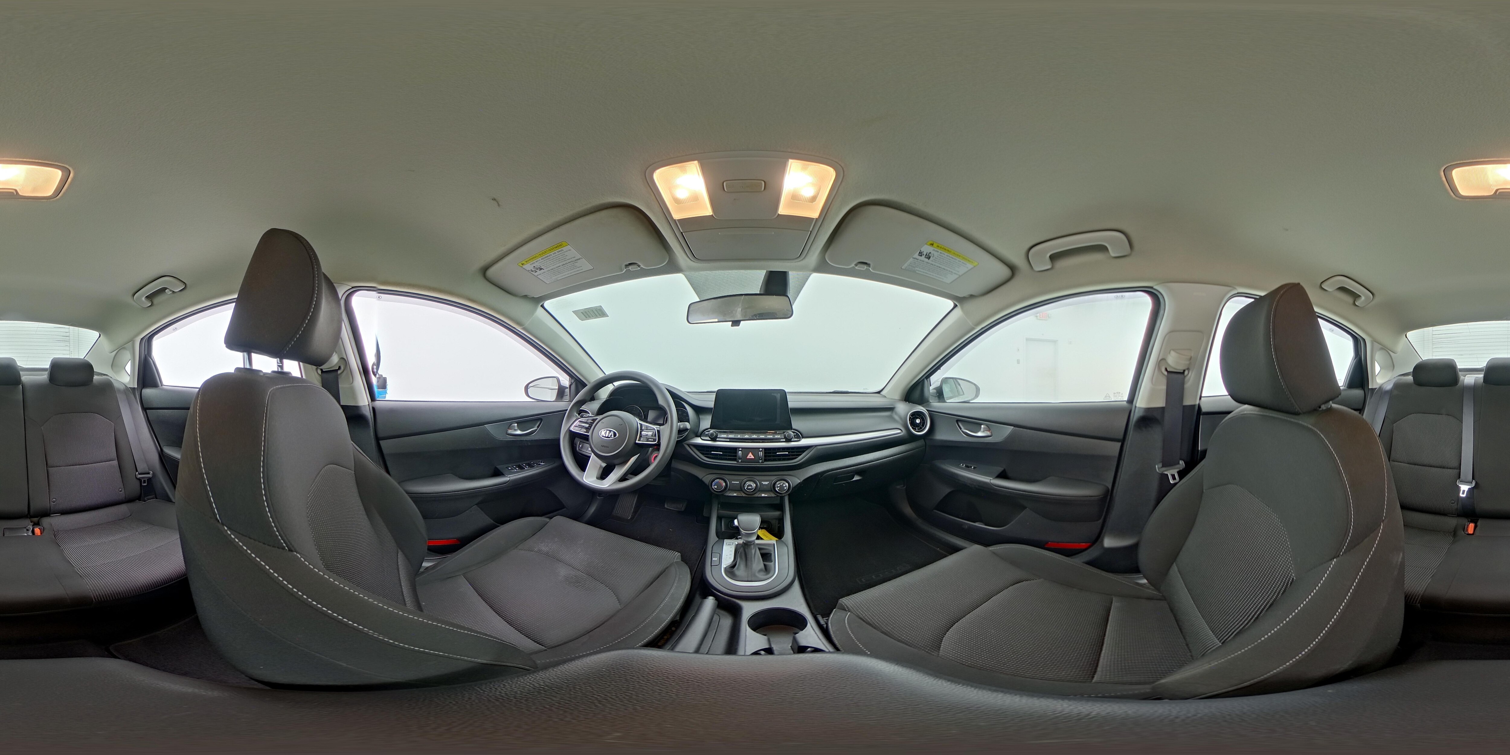 2021 Kia Forte LXS - Photo 24