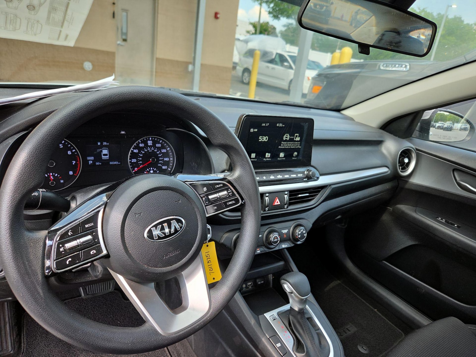 2021 Kia Forte LXS - Photo 10