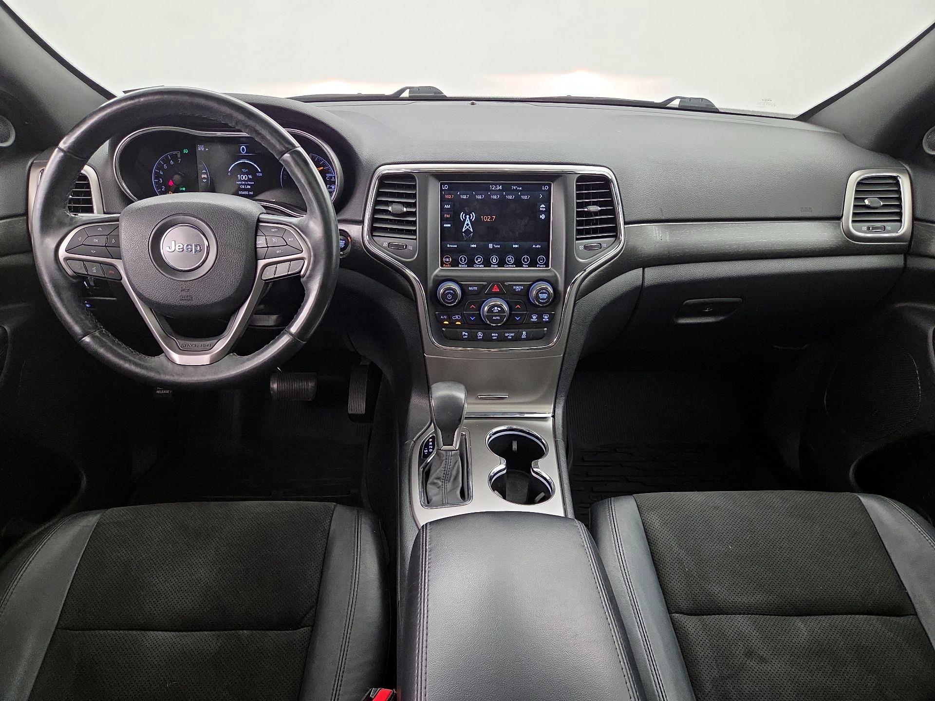 Thumbnail: 2018 Jeep Grand Cherokee - 9