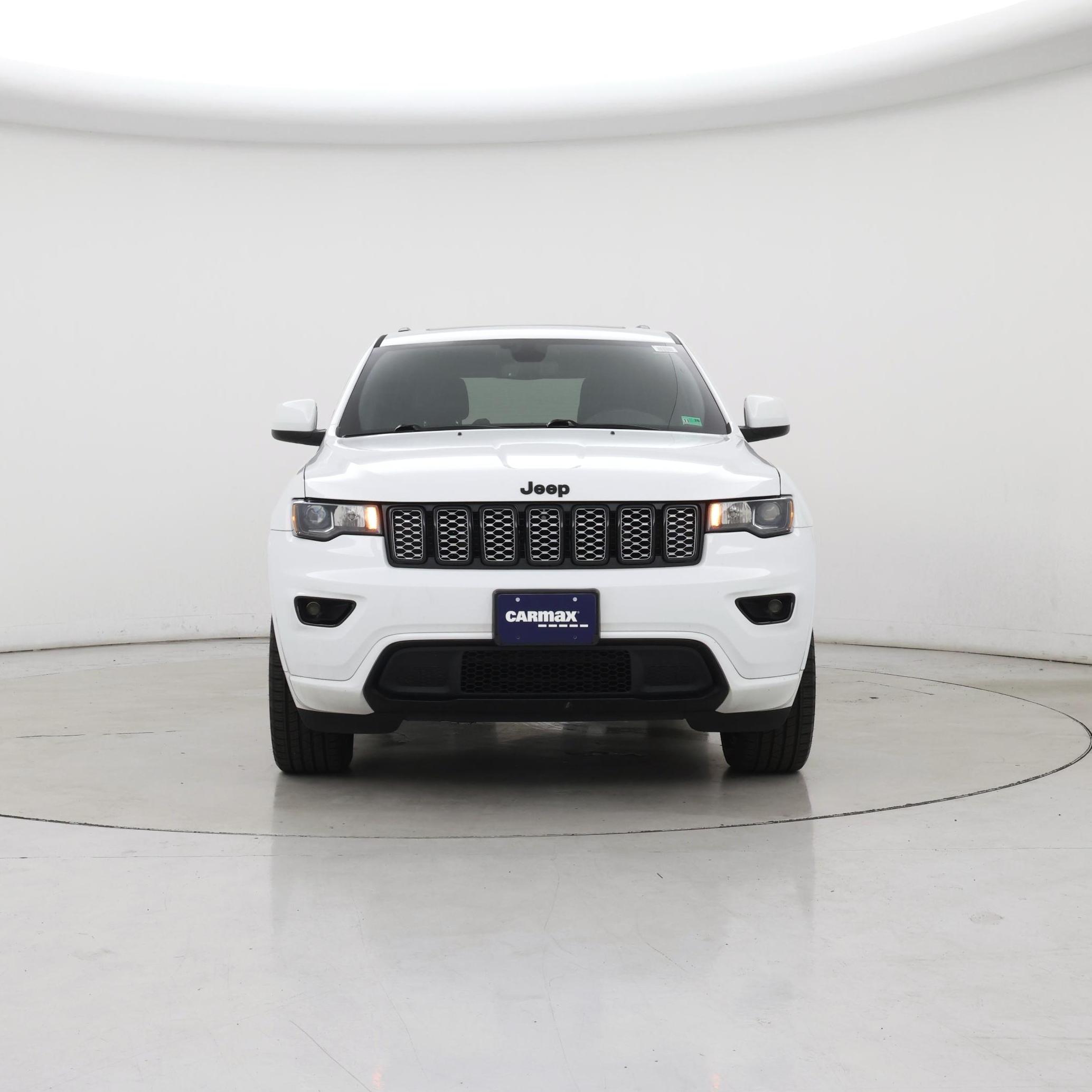 Thumbnail: 2018 Jeep Grand Cherokee - 5