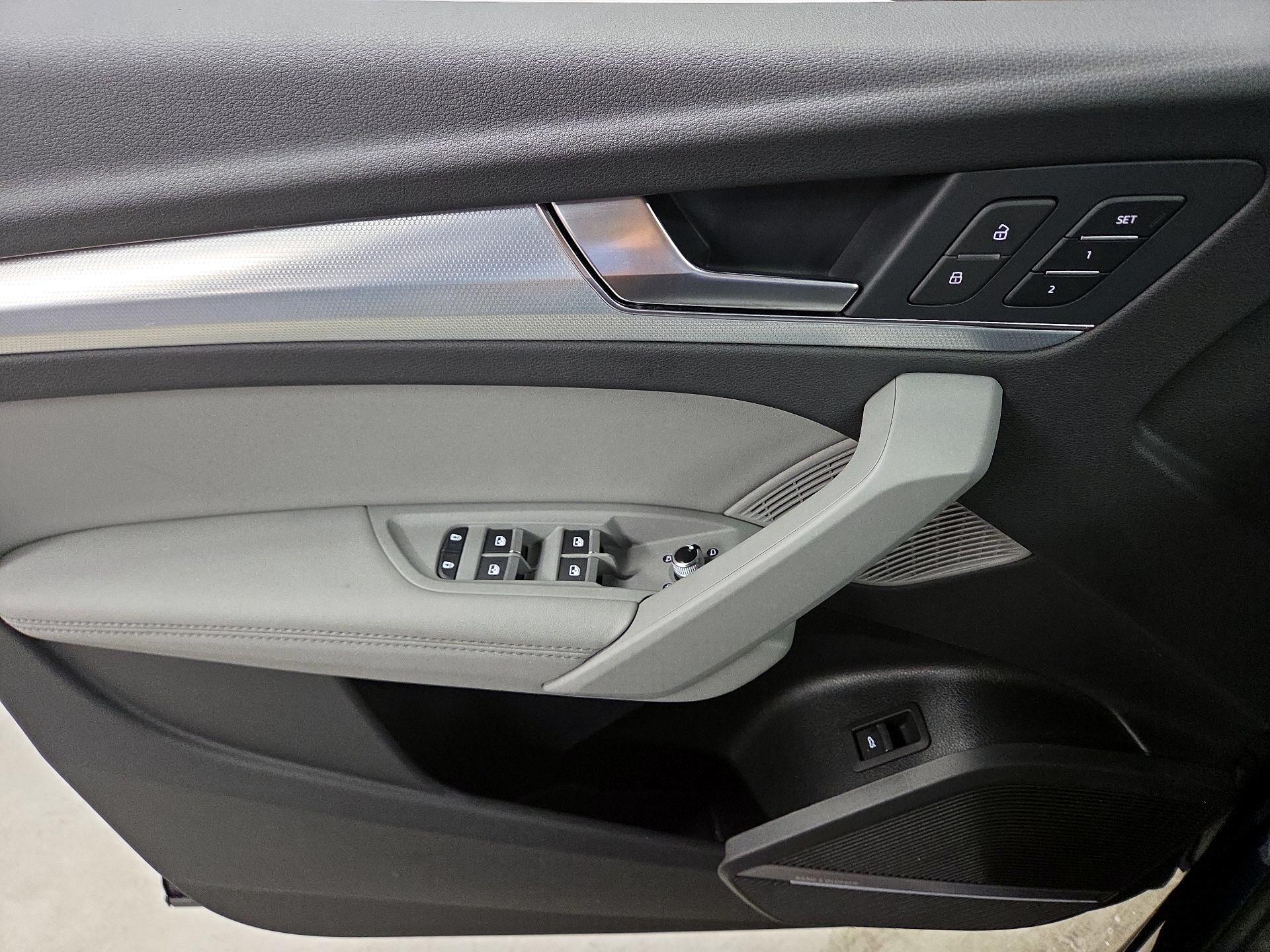Thumbnail: 2024 Audi Q5 - 12