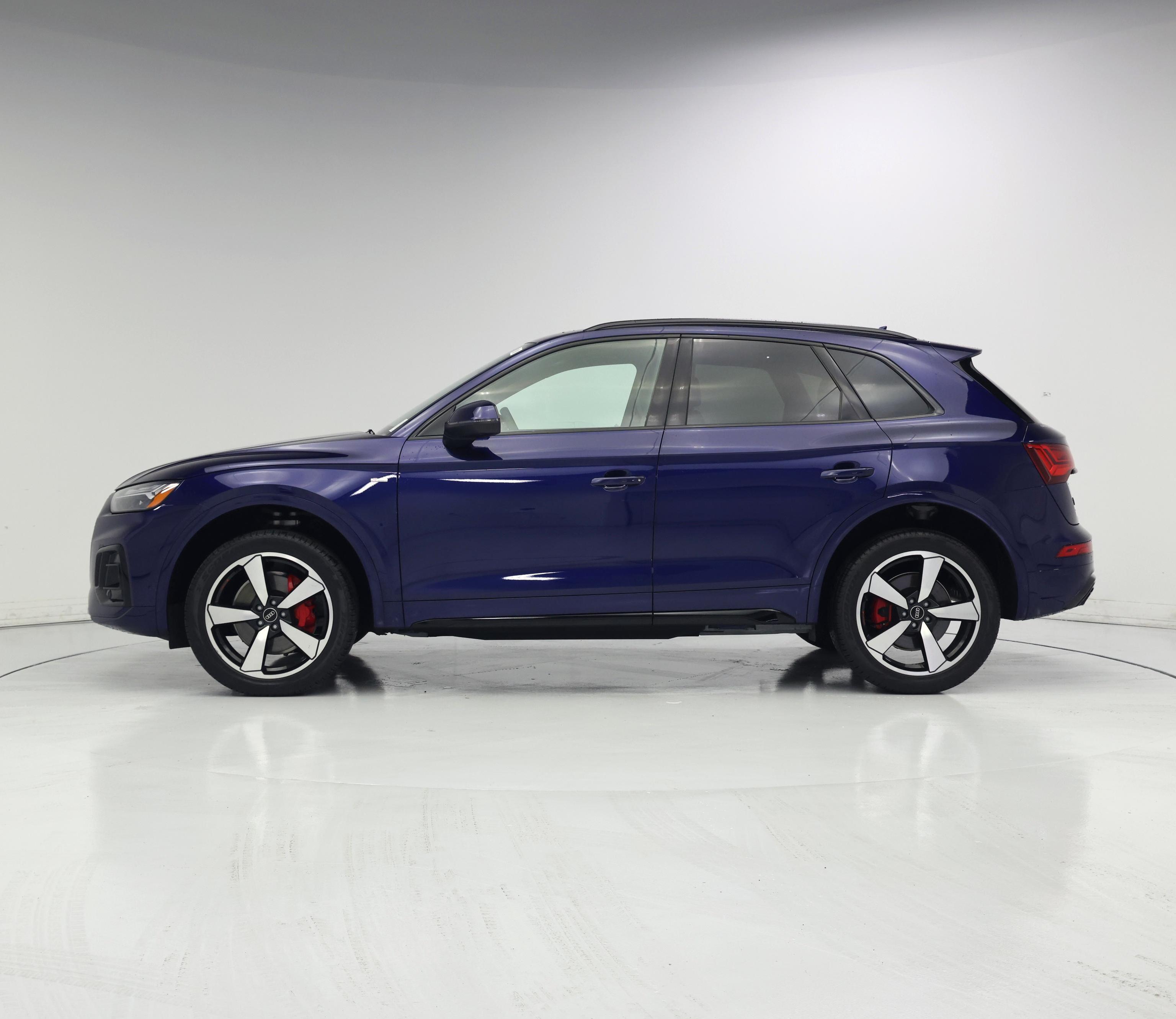 Thumbnail: 2024 Audi Q5 - 3