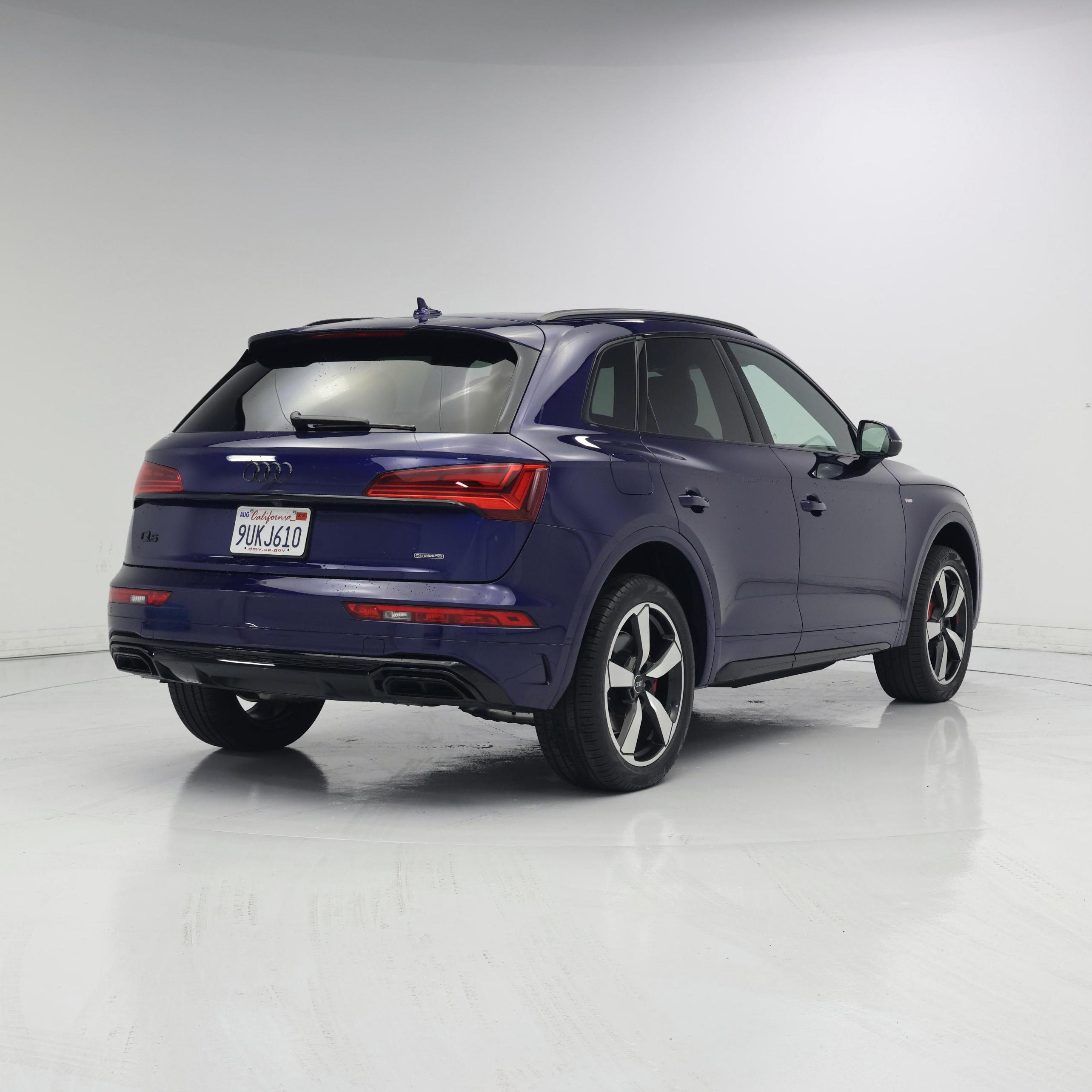 Thumbnail: 2024 Audi Q5 - 8