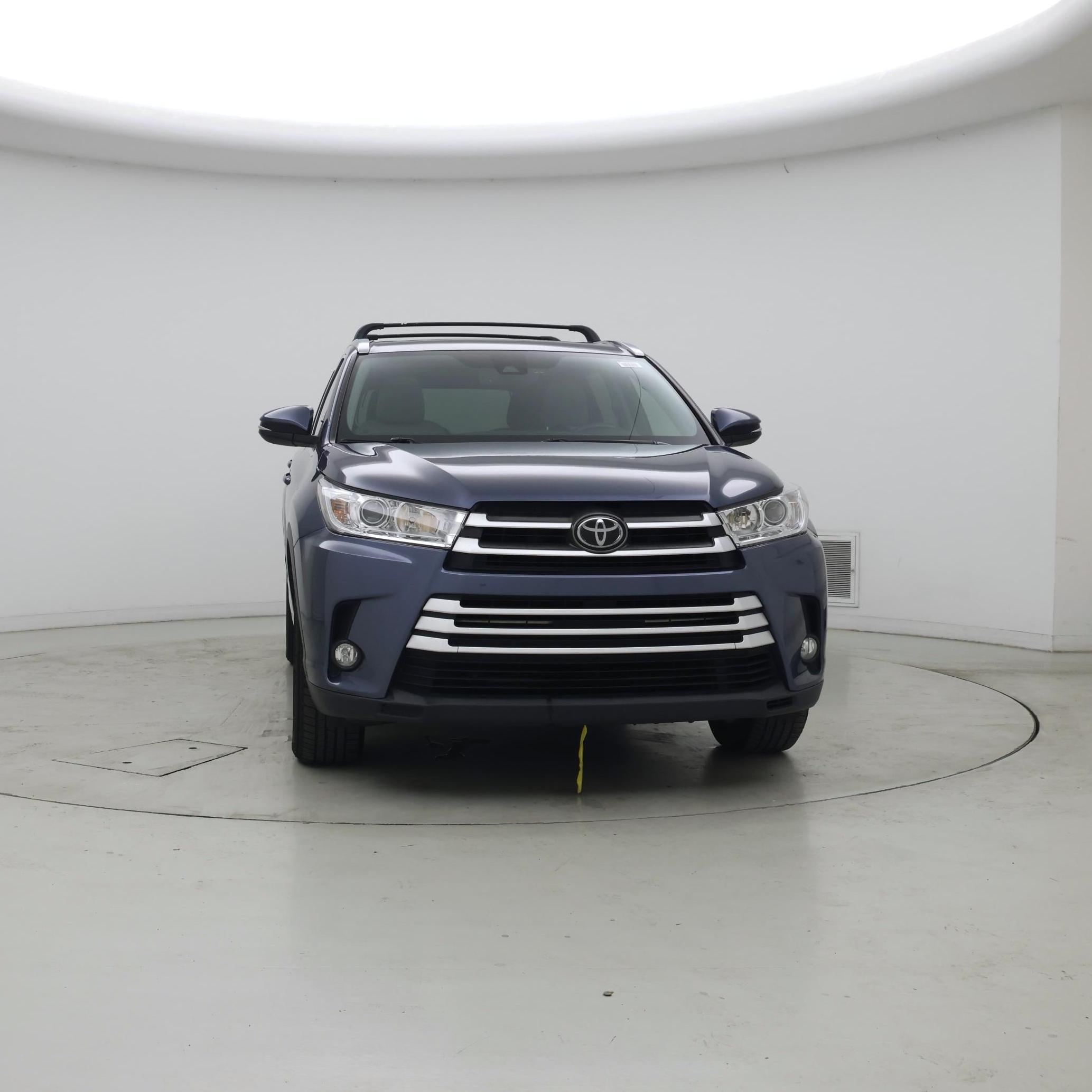 Thumbnail: 2017 Toyota Highlander - 5