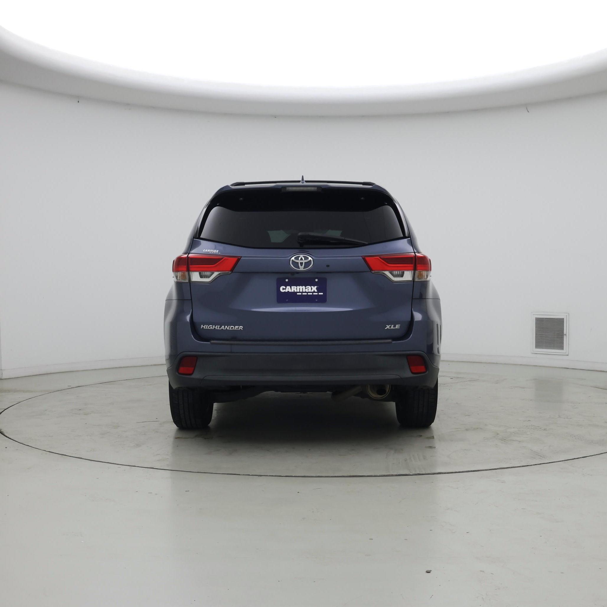 Thumbnail: 2017 Toyota Highlander - 6